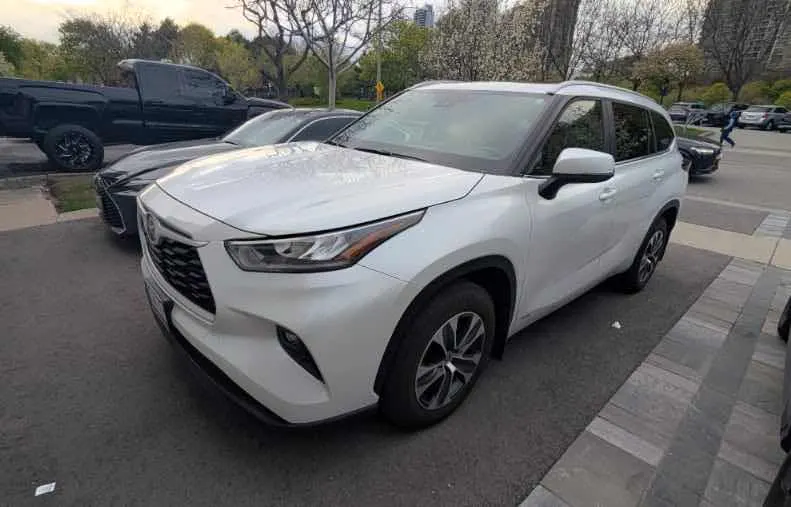 2025 Toyota Highlander