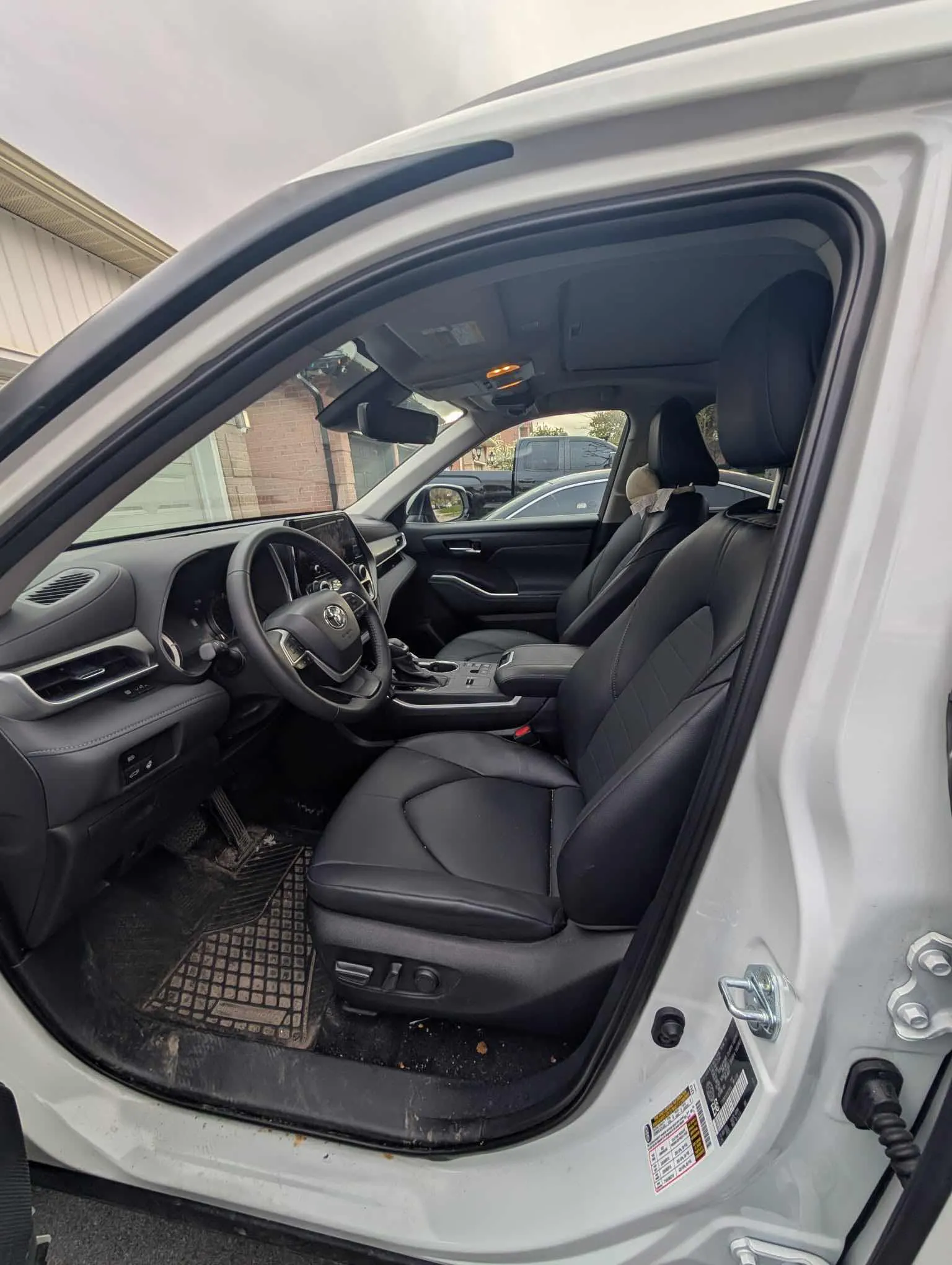 Interior driver side