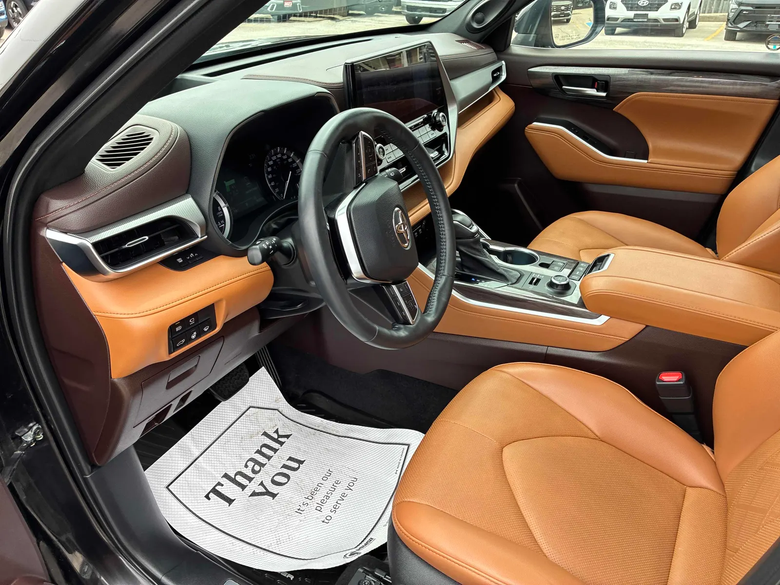 Interior driver side