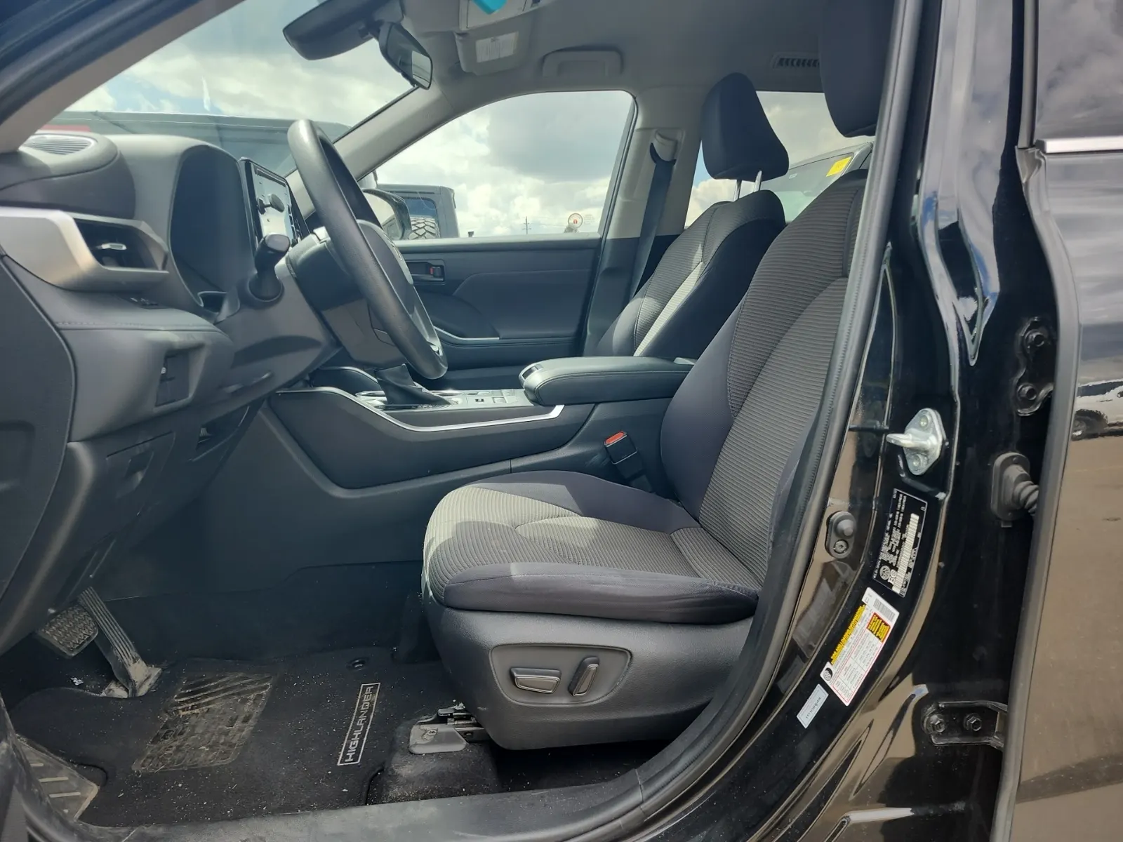 Front Interior Photo