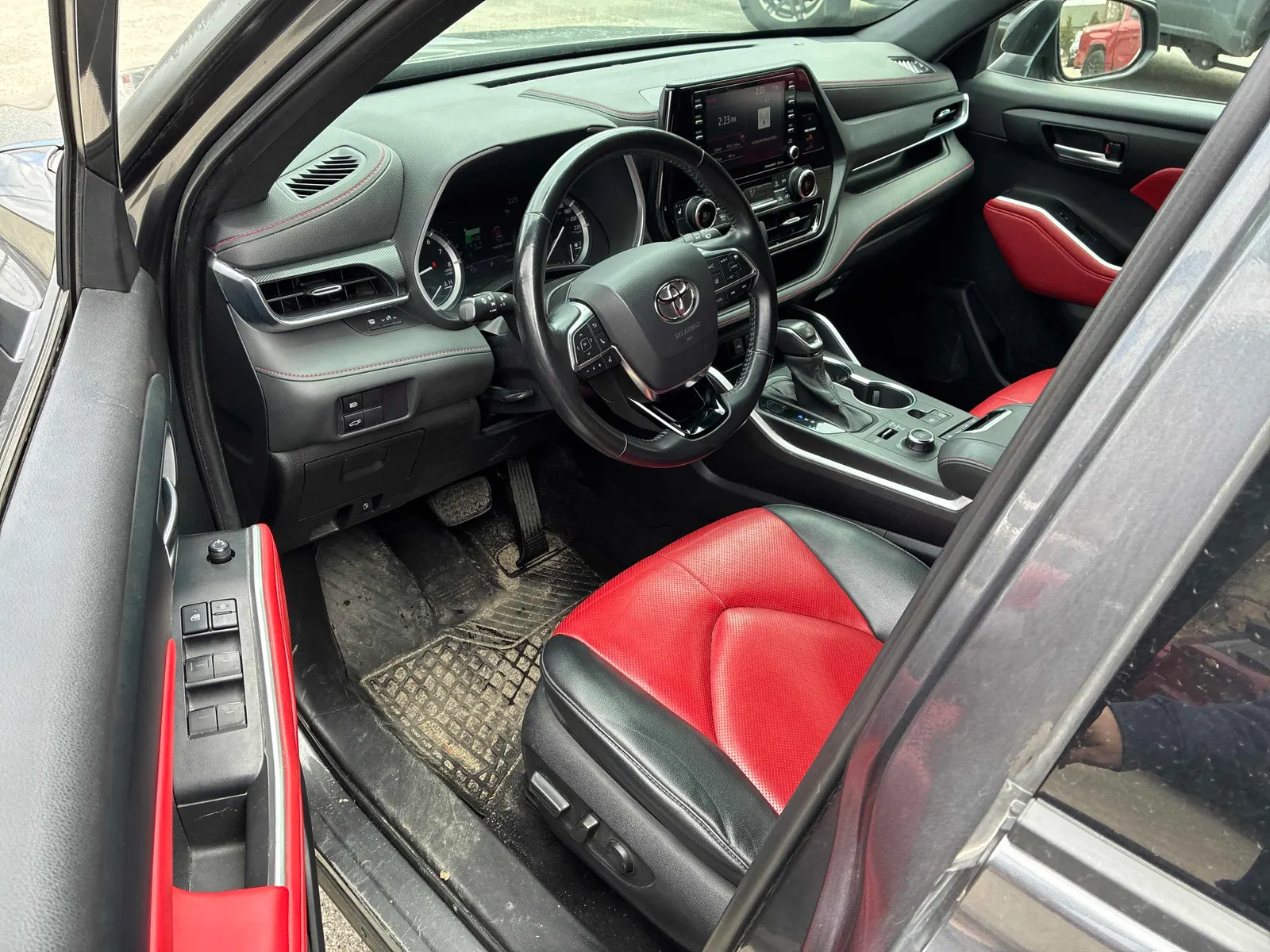 Interior driver side