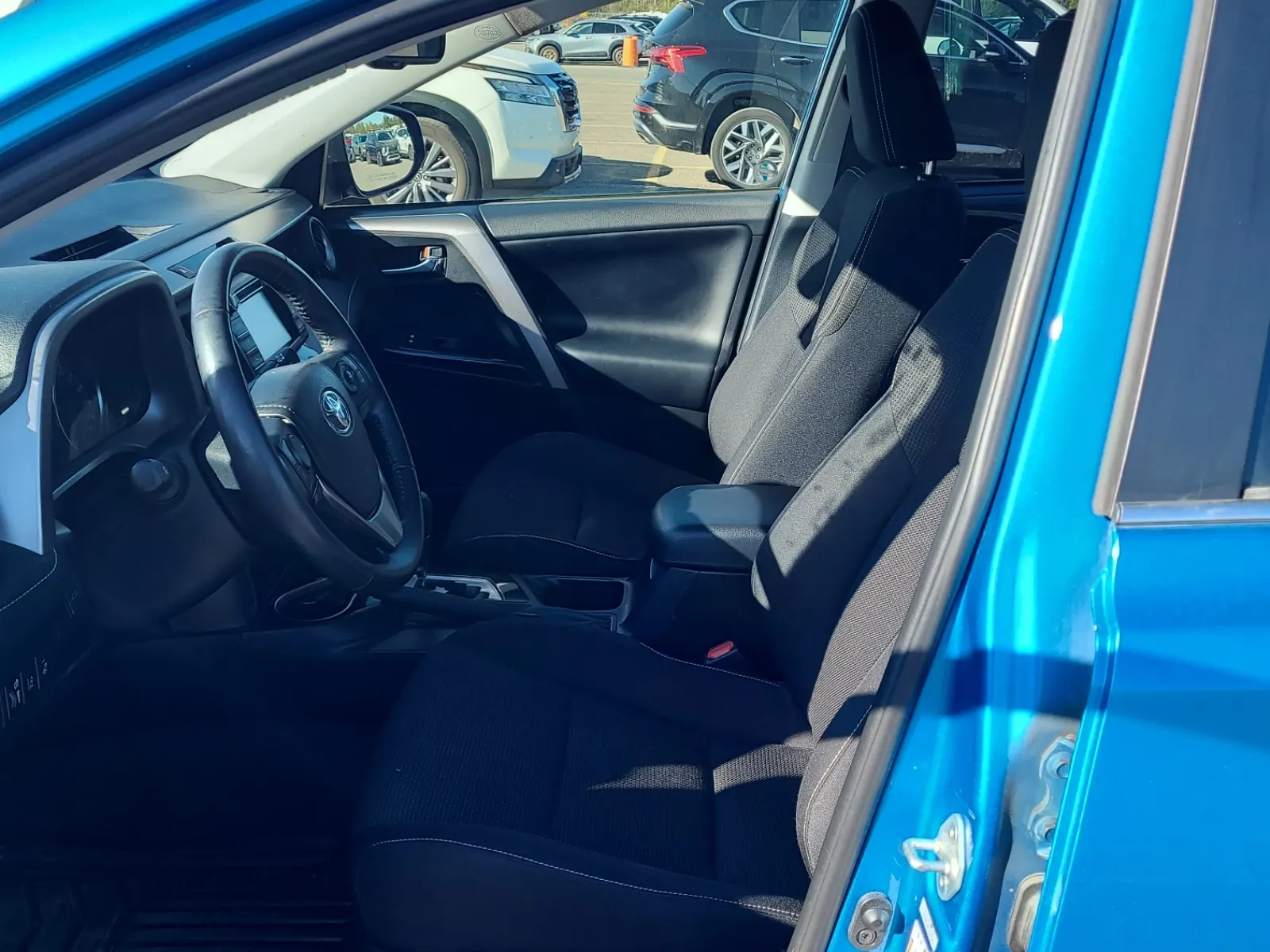 Front Interior Photo