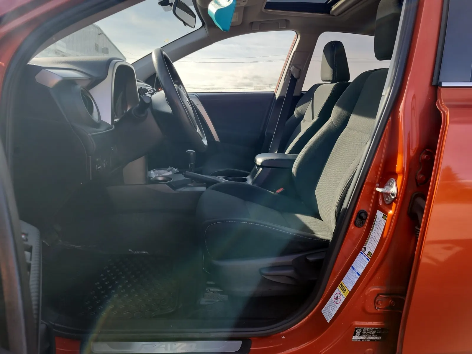 Front Interior Photo