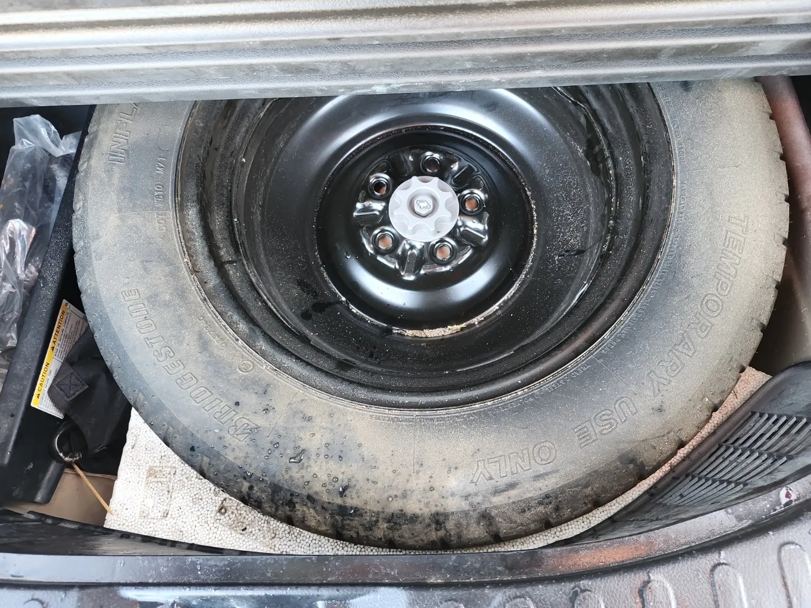 Spare Tire & Wheel Photo