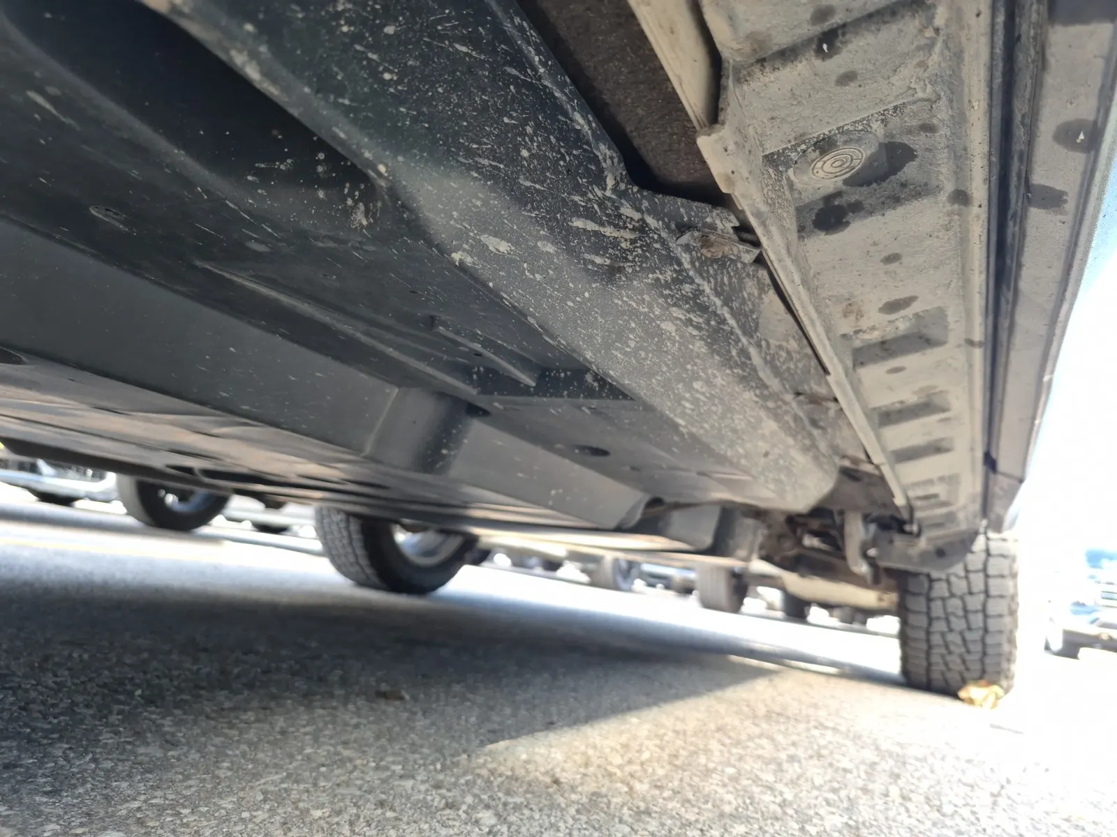 Undercarriage - Driver Photo