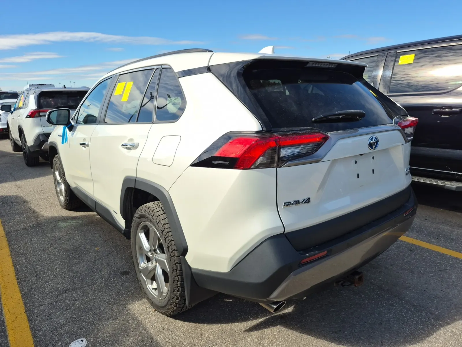 Driver Rear 3/4 Photo