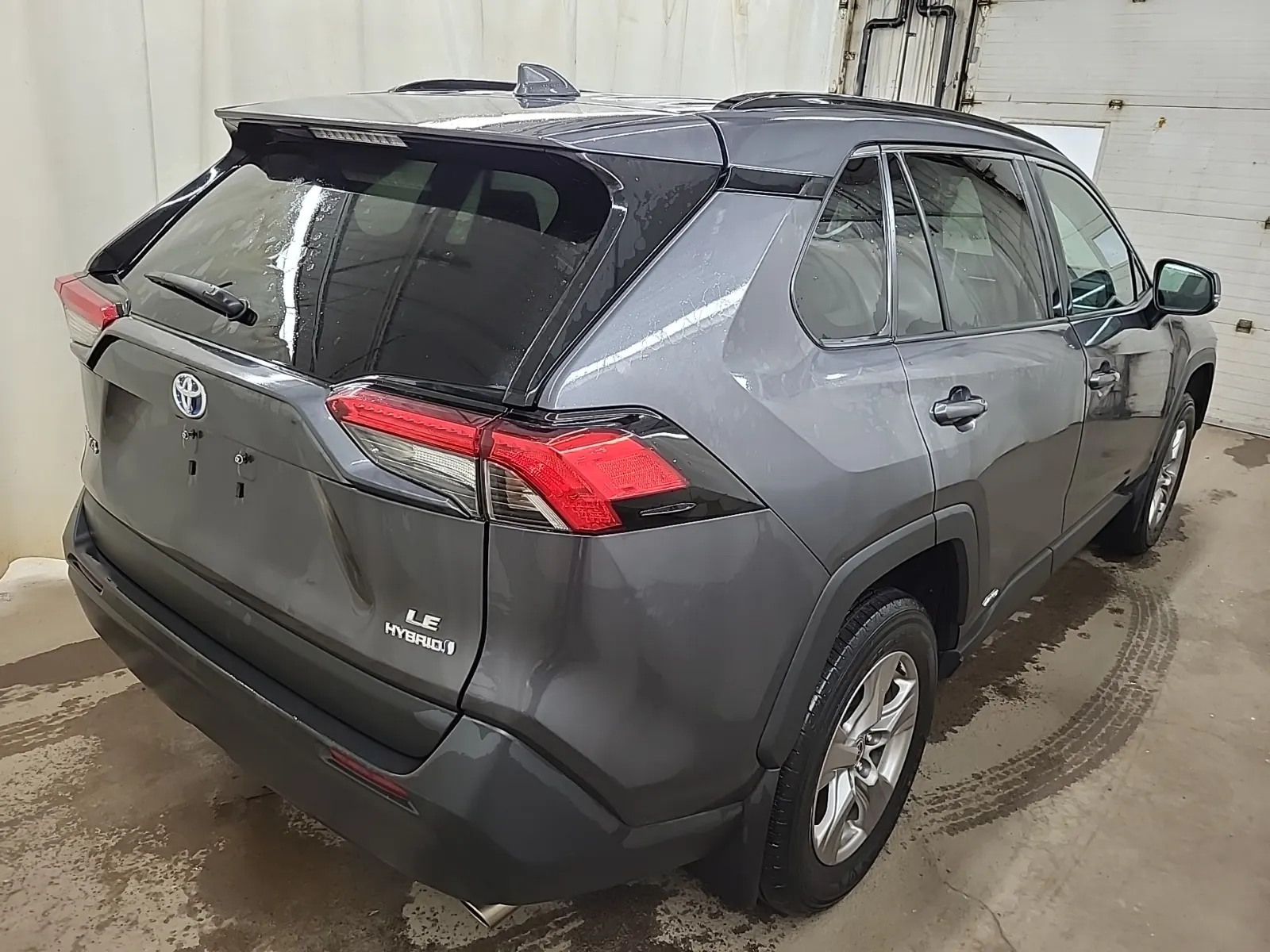 Passenger Rear 3/4 Photo