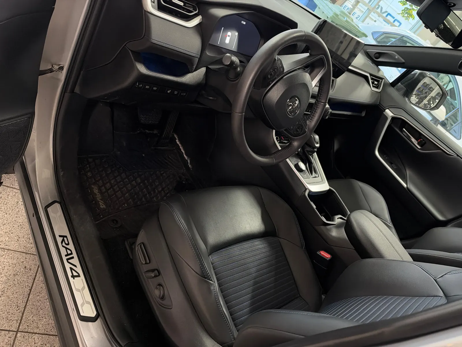 Interior driver side