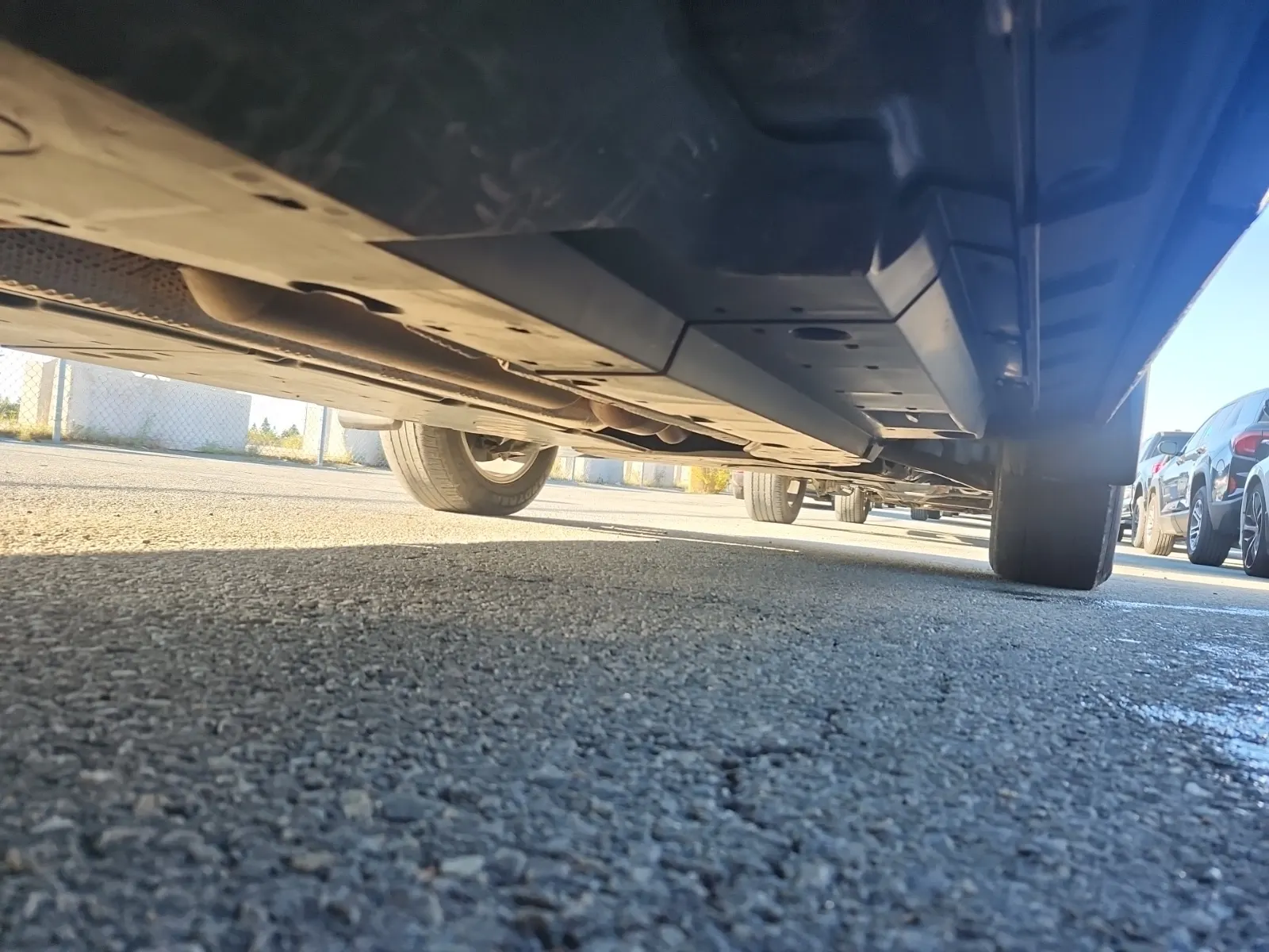 Undercarriage - Passenger Photo