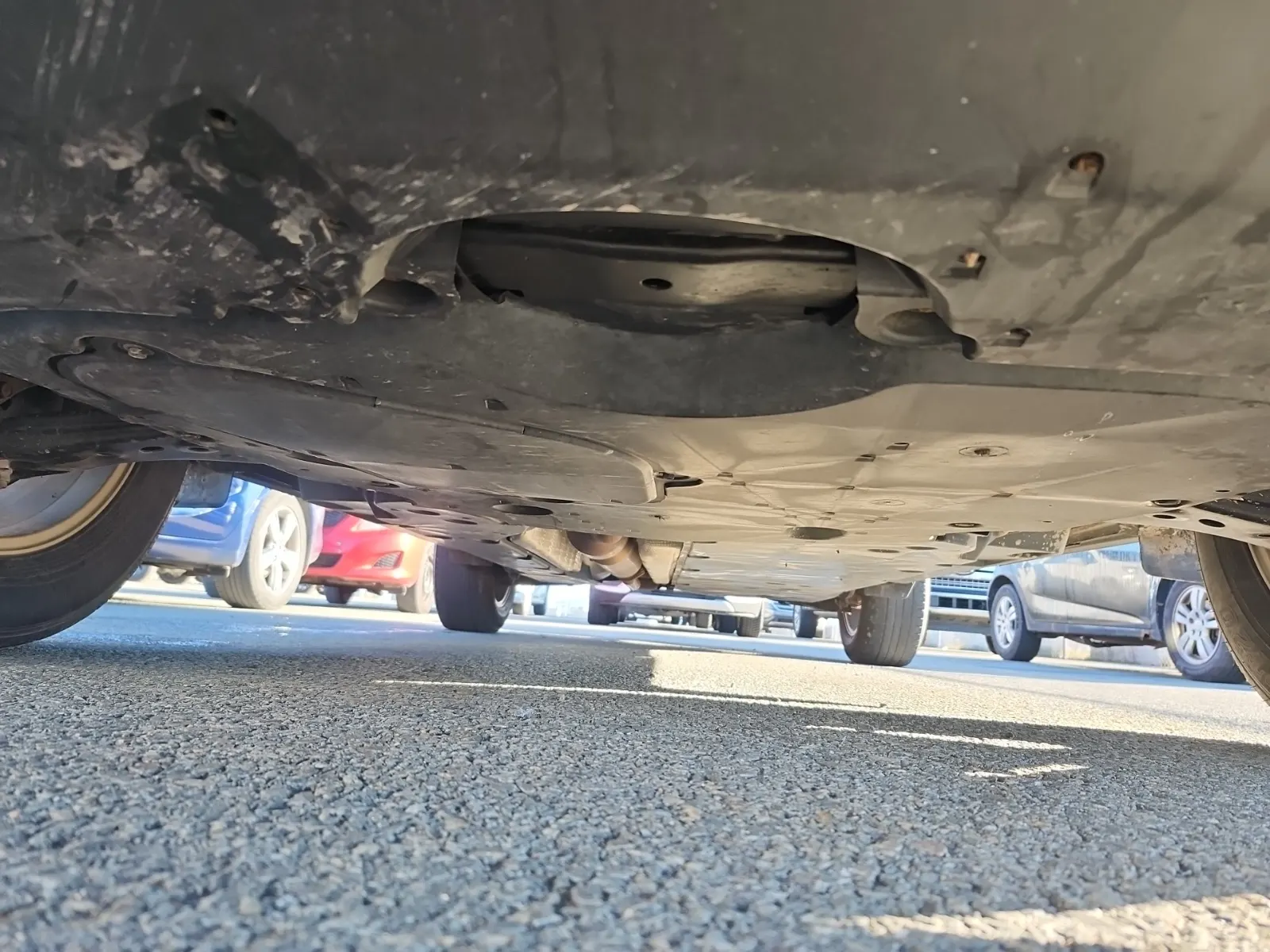 Undercarriage - Front Photo