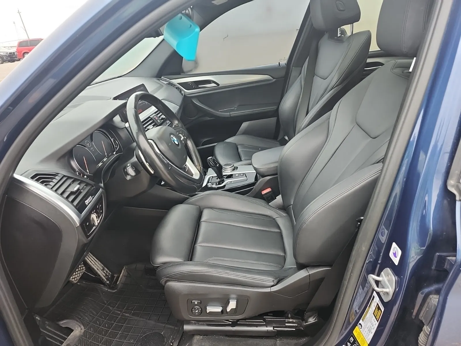 Front Interior Photo