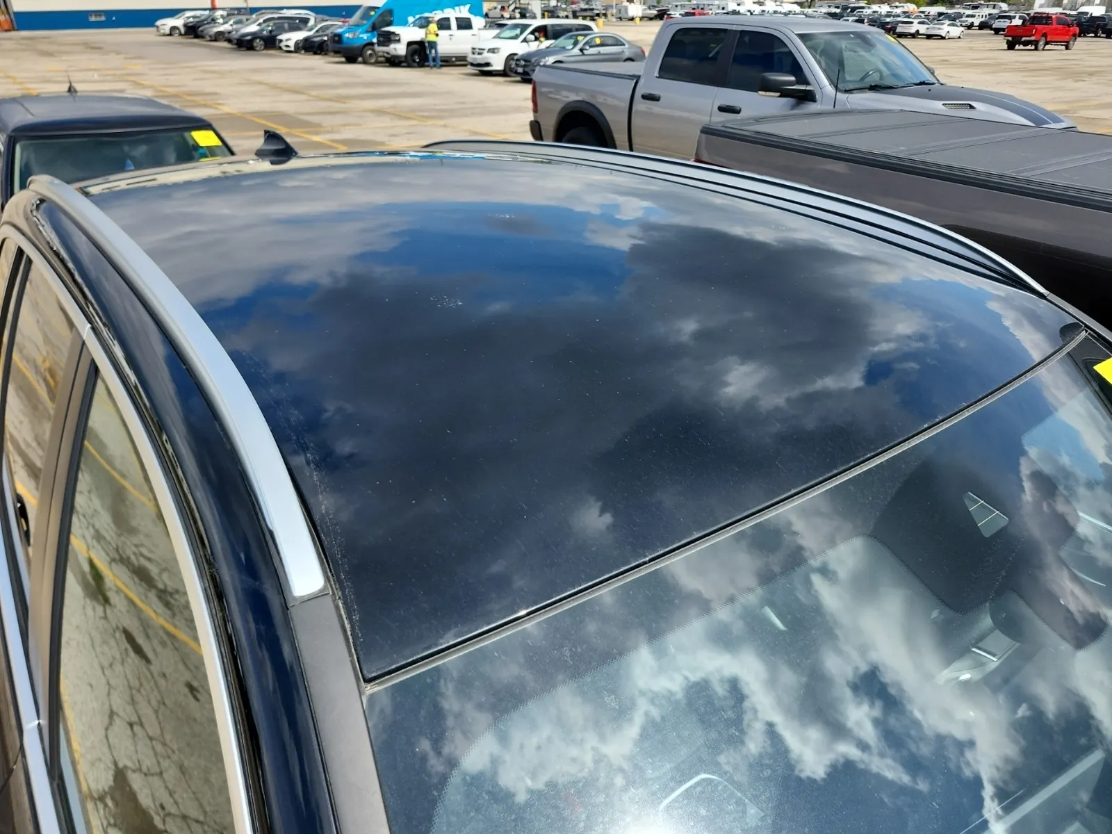 Exterior Roof Photo