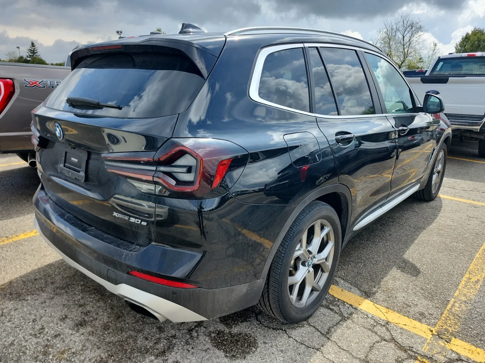 Passenger Rear 3/4 Photo