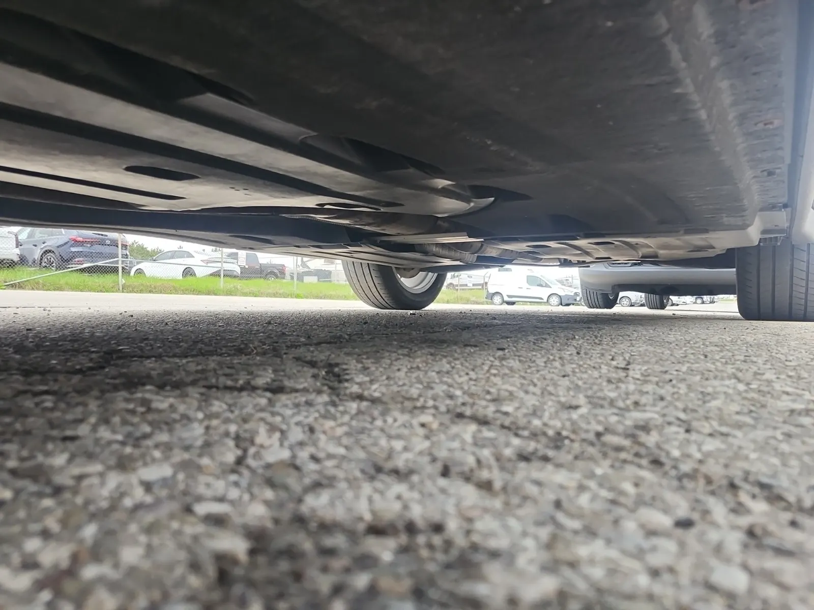 Undercarriage - Driver Photo