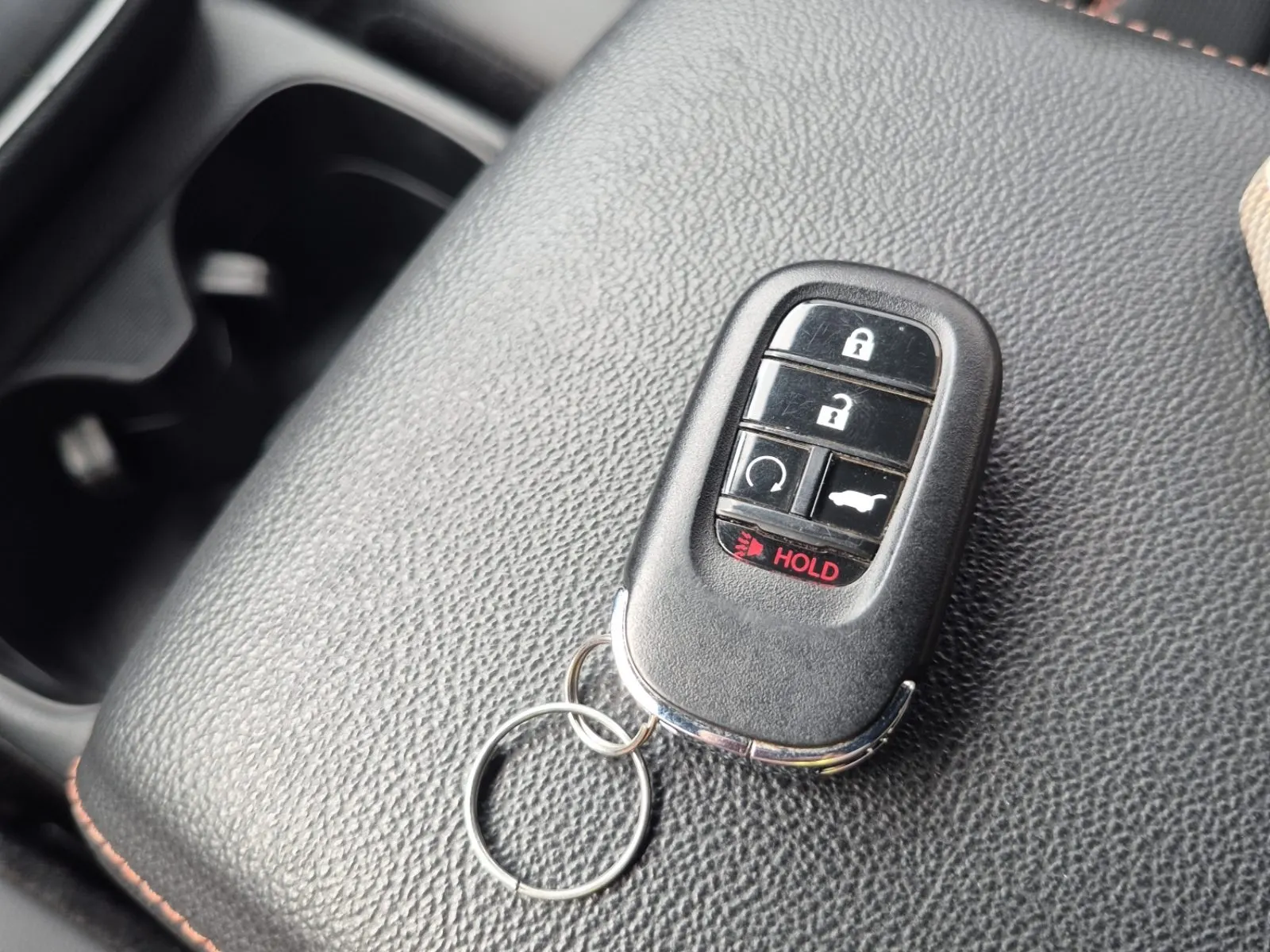 Keys/Fobs/Manual Photo