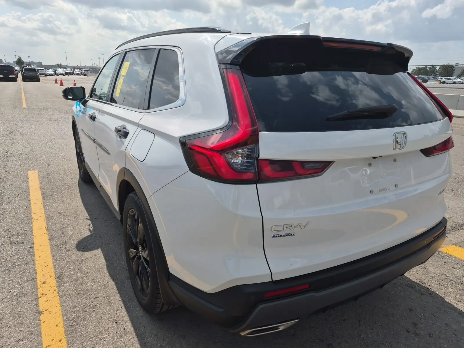 Driver Rear 3/4 Photo