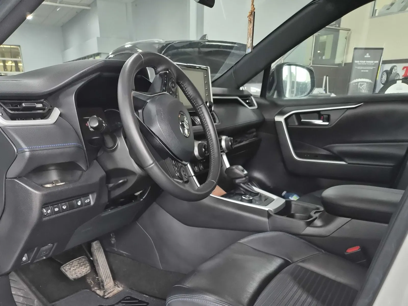 Interior driver side