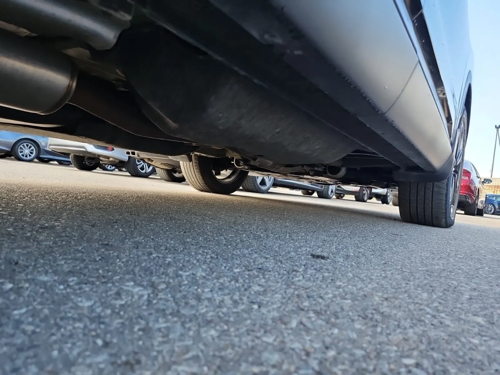 Undercarriage - Passenger Photo
