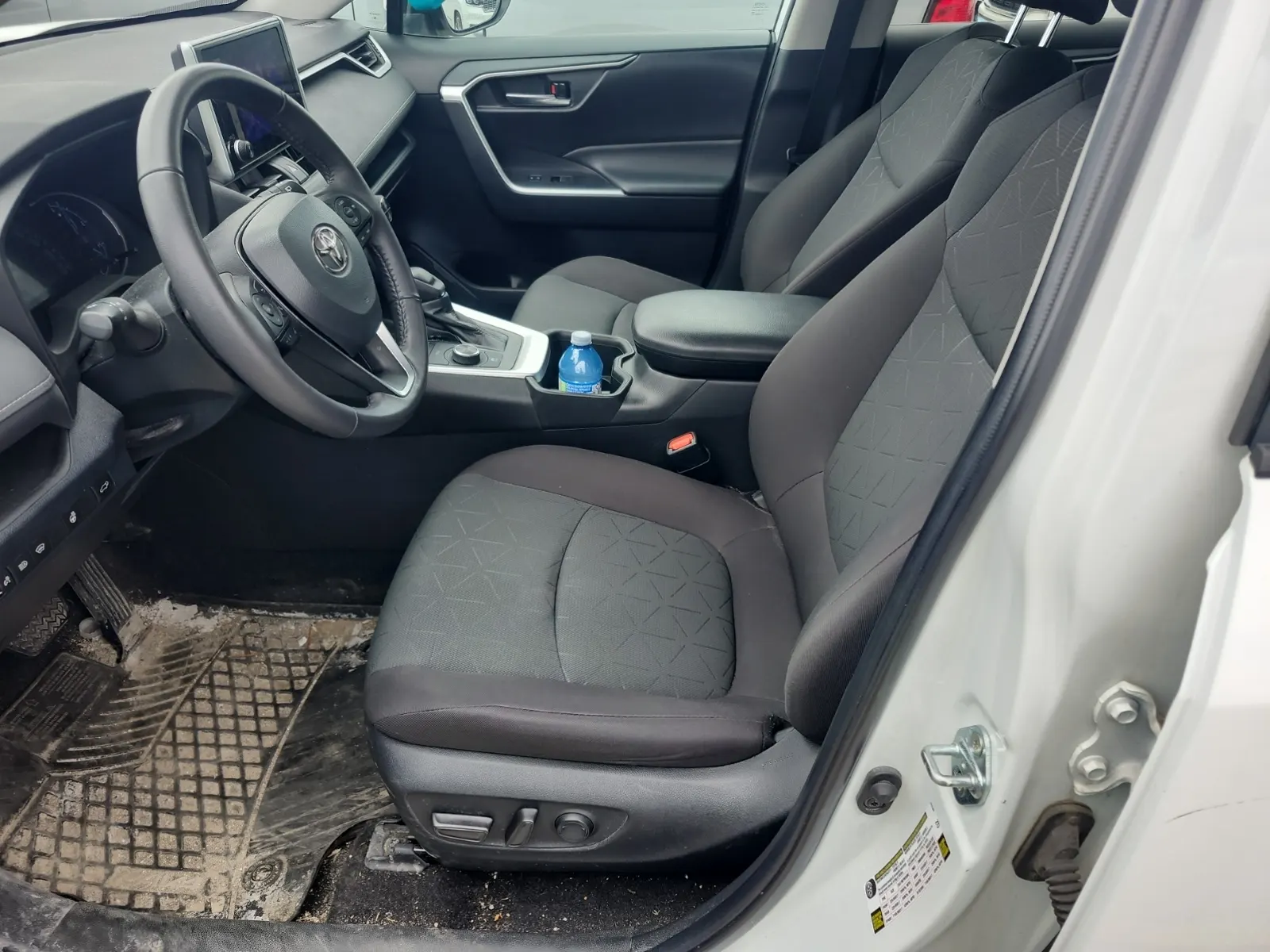 Front Interior Photo
