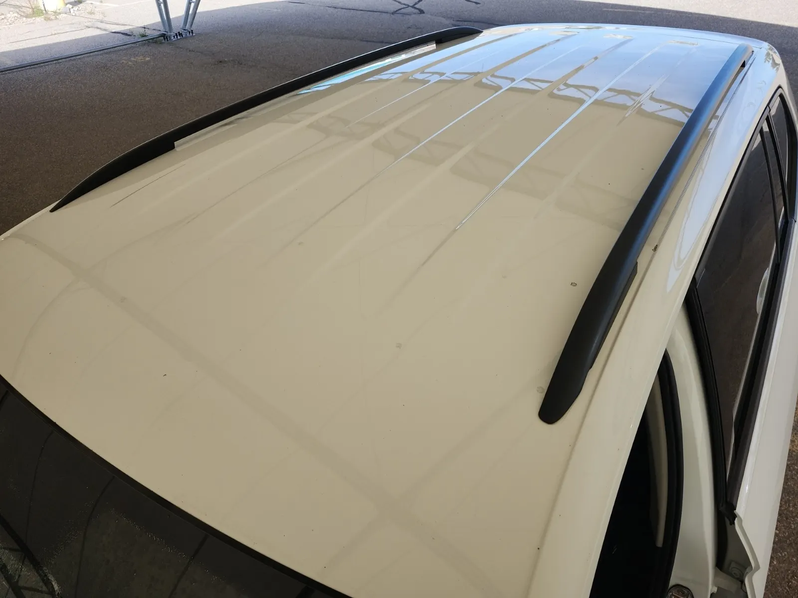 Exterior Roof Photo