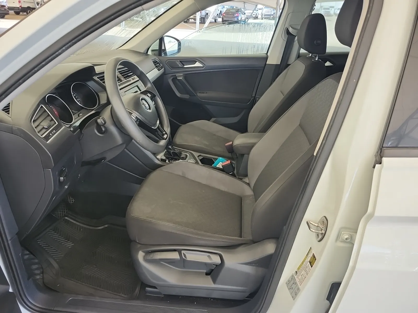 Front Interior Photo