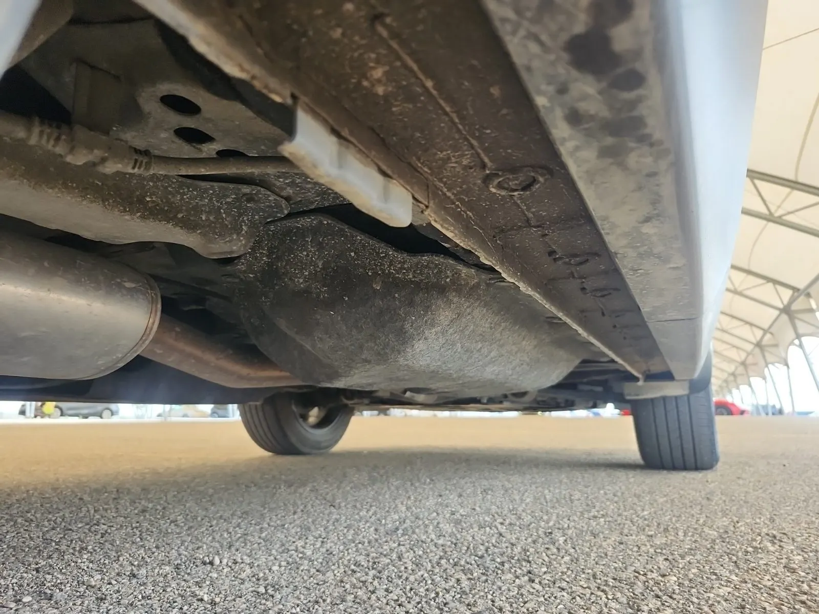 Undercarriage - Passenger Photo