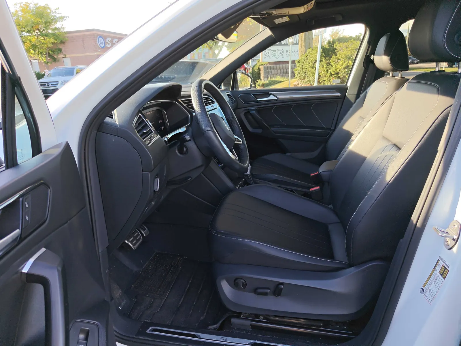 Interior driver side