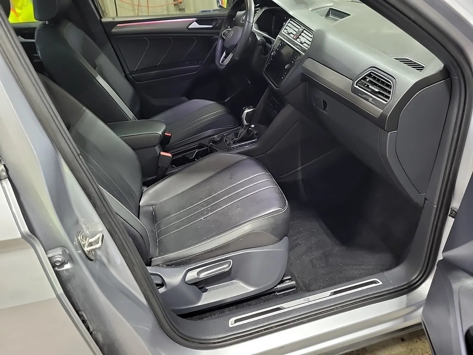 Right Side Interior Photo