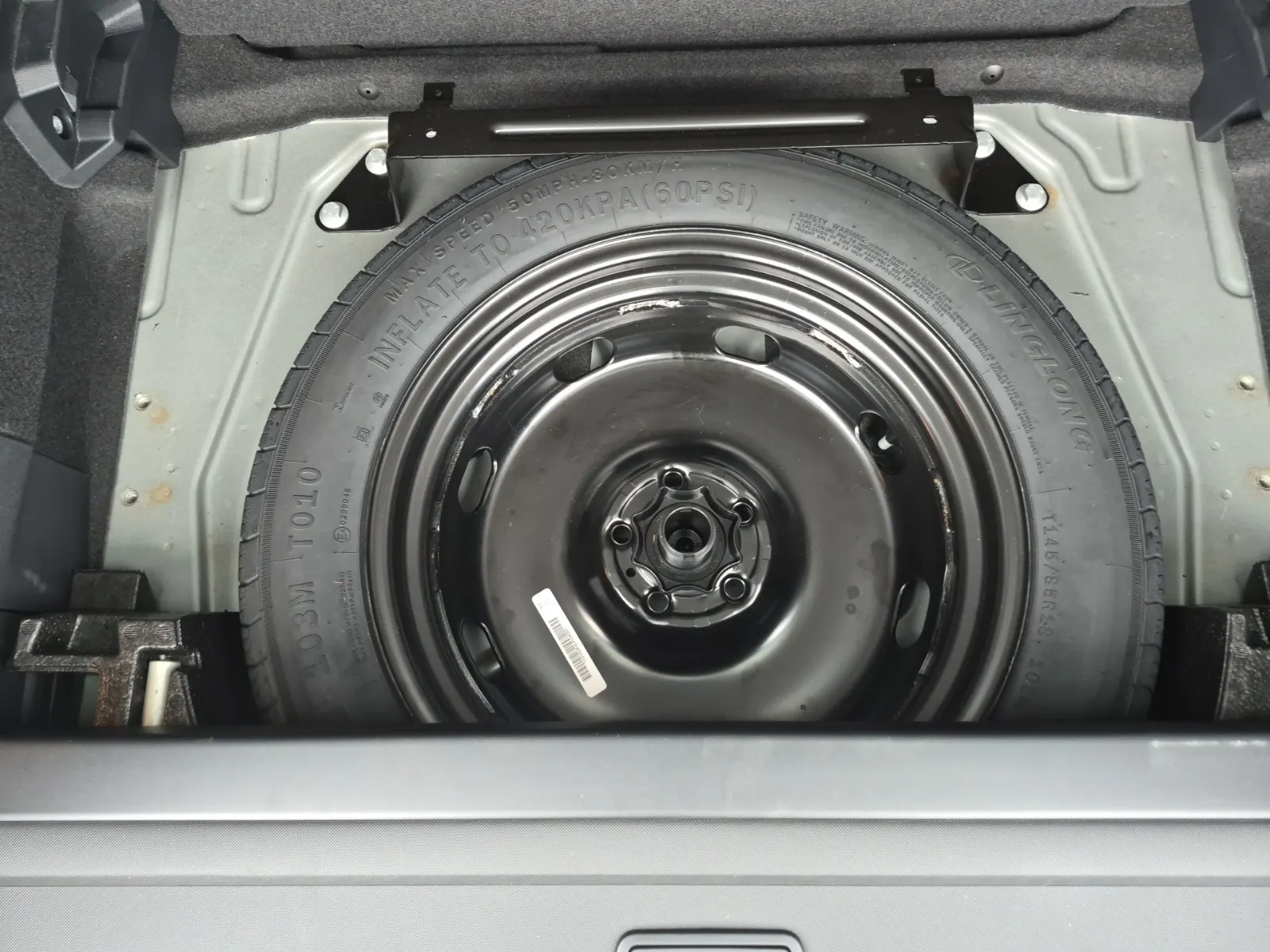 Spare Tire & Wheel Photo