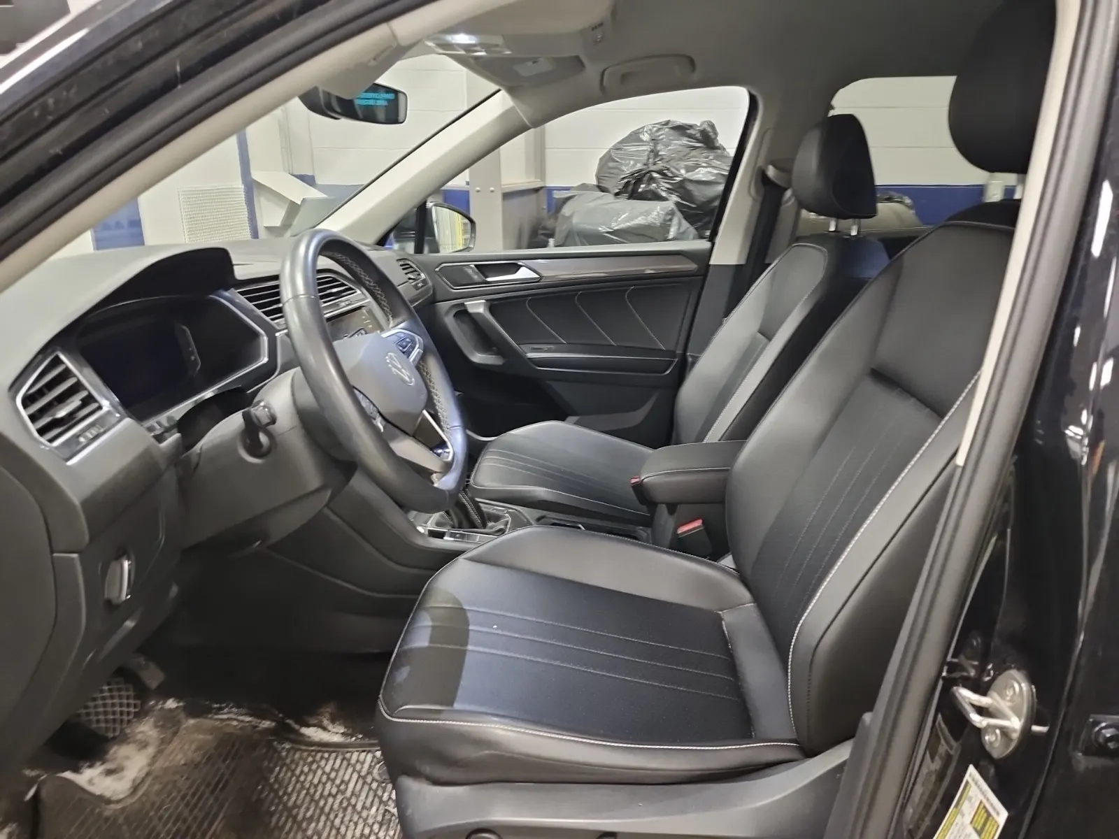 Front Interior Photo