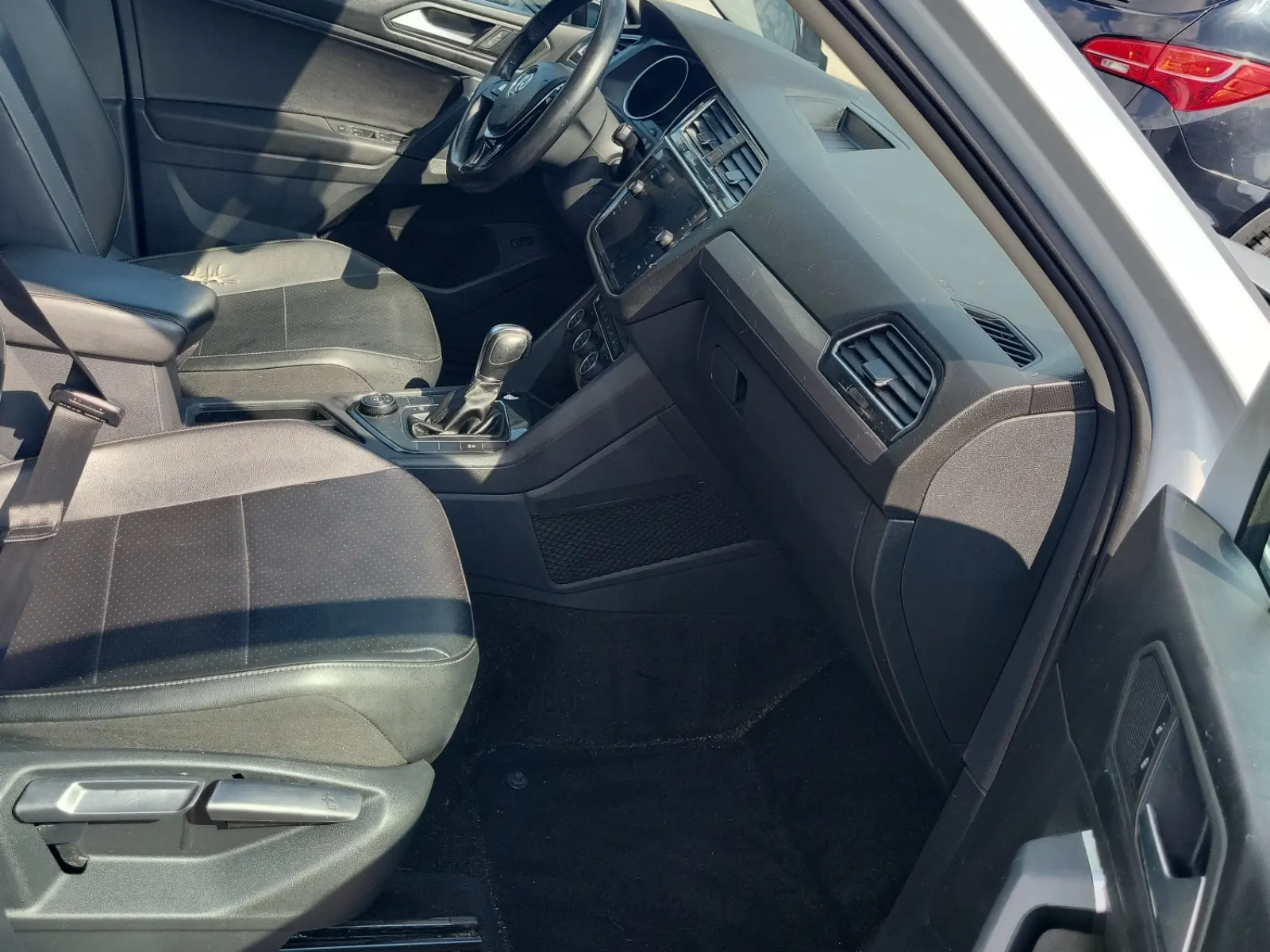 Right Side Interior Photo