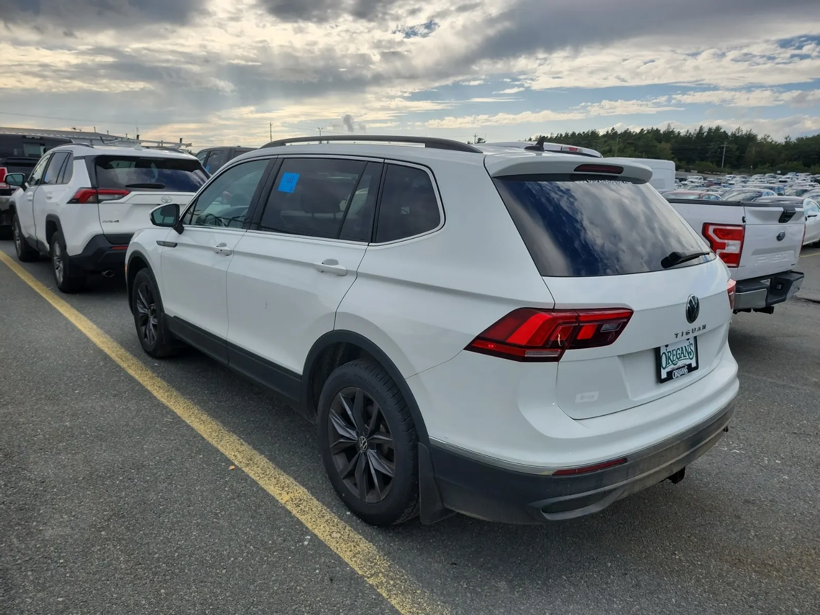 Driver Rear 3/4 Photo