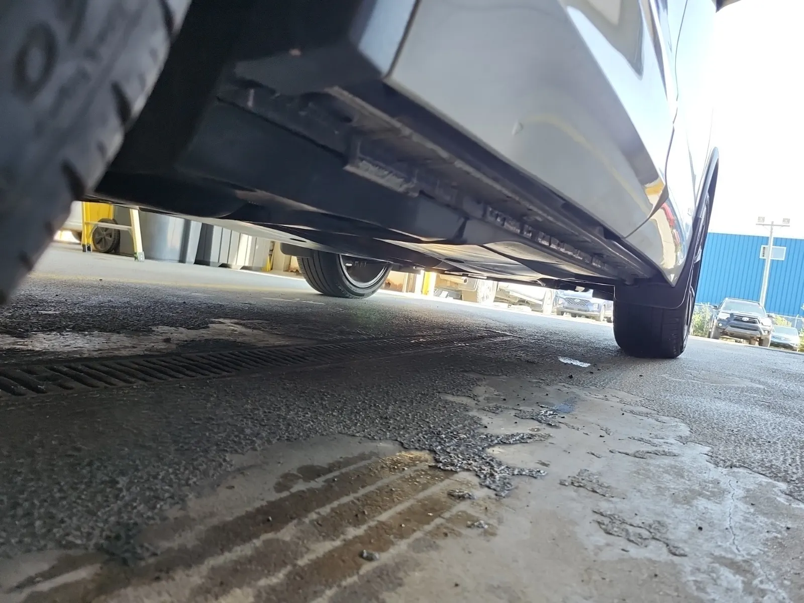 Undercarriage - Passenger Photo