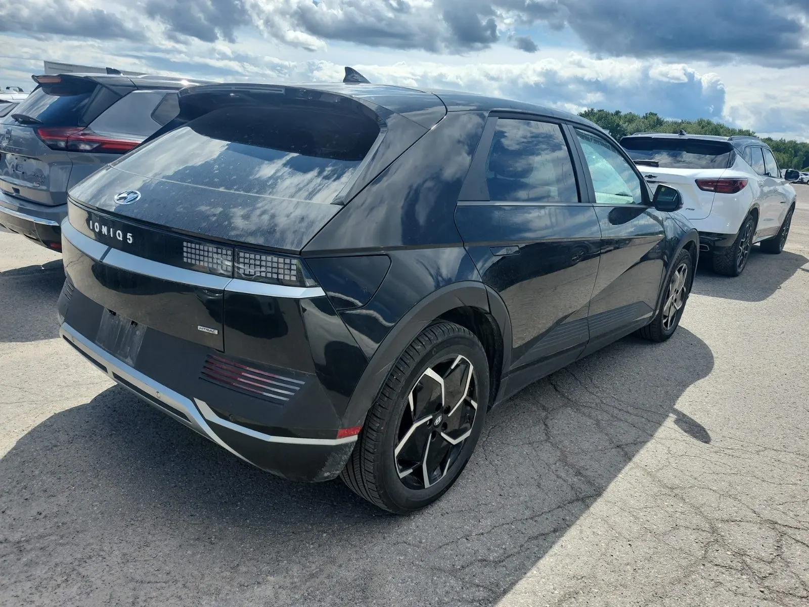 Passenger Rear 3/4 Photo