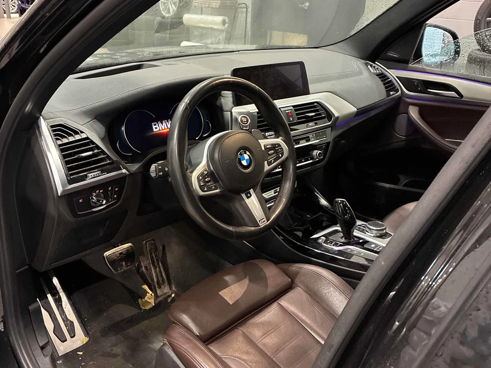 Interior driver side