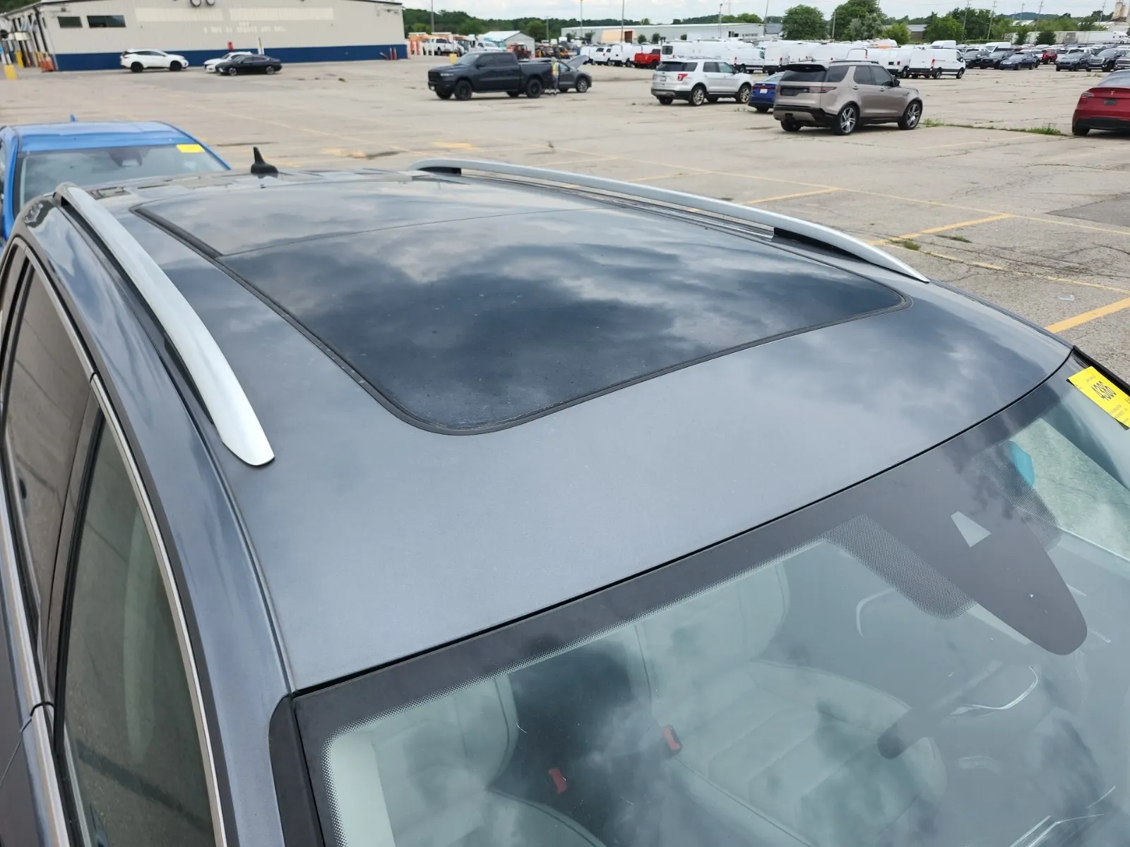 Exterior Roof Photo