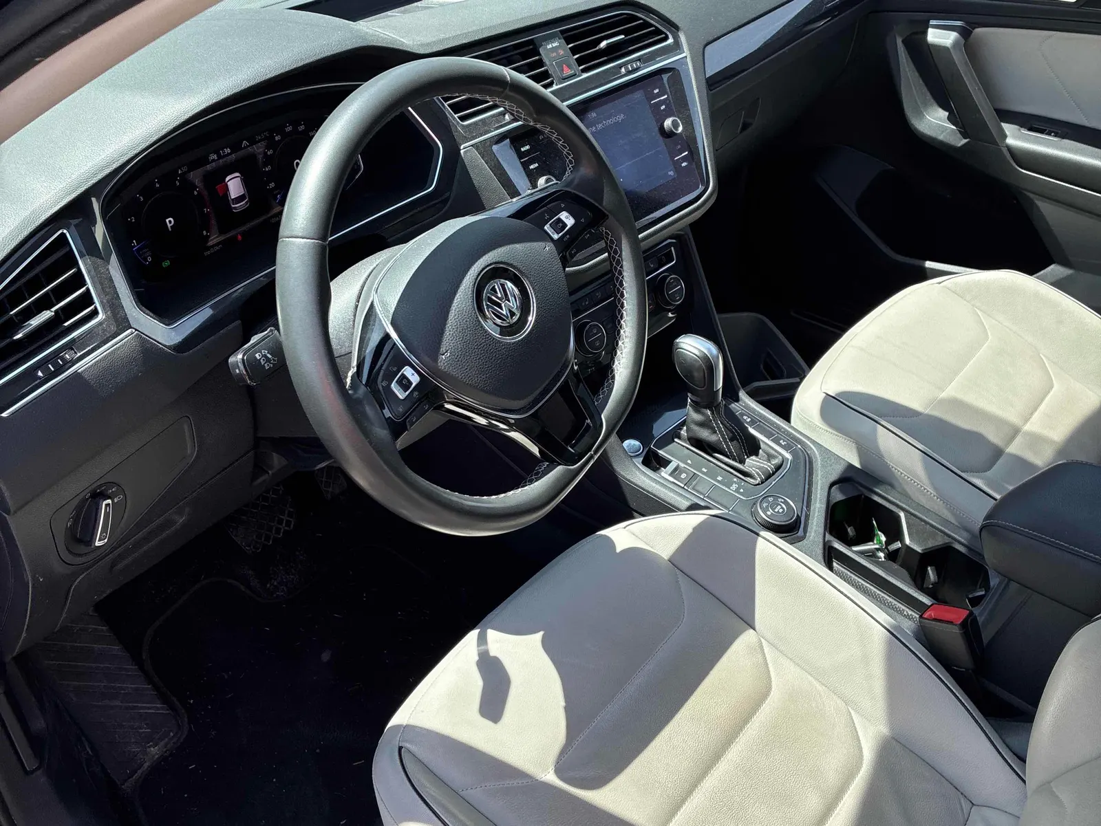 Interior driver side