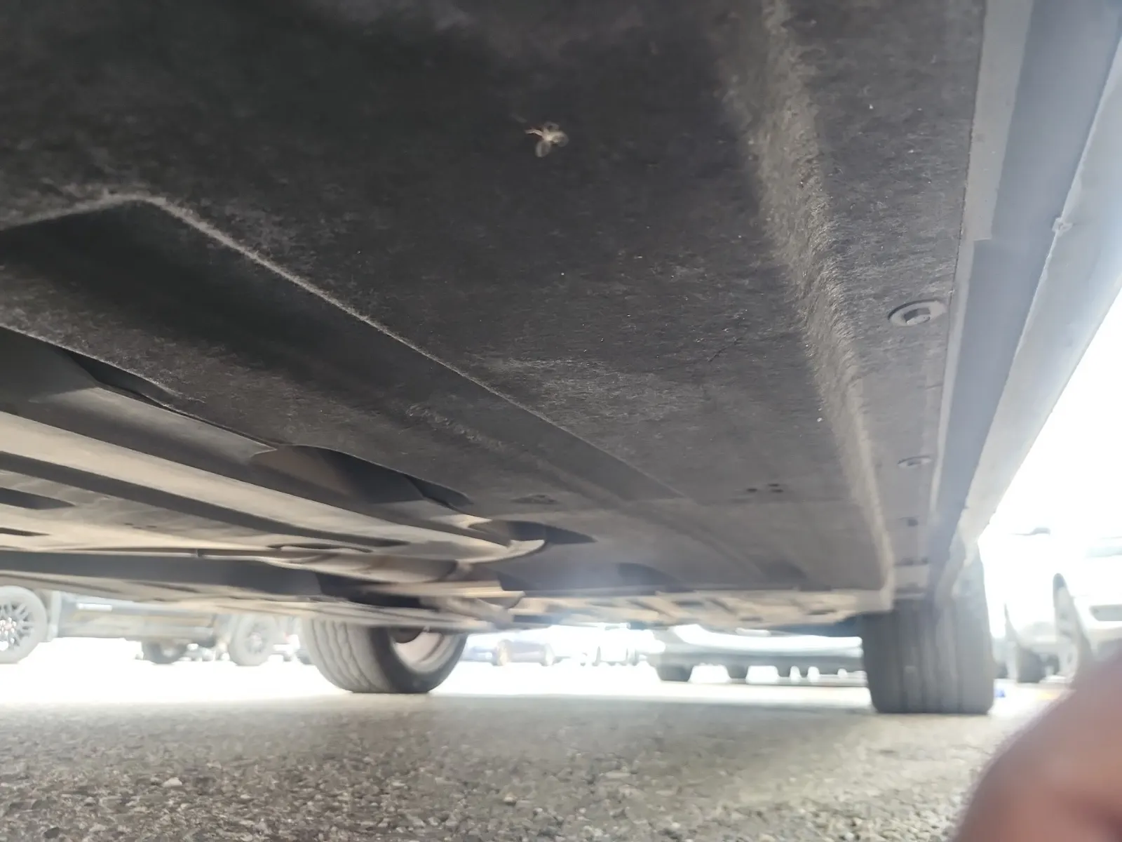 Undercarriage - Driver Photo