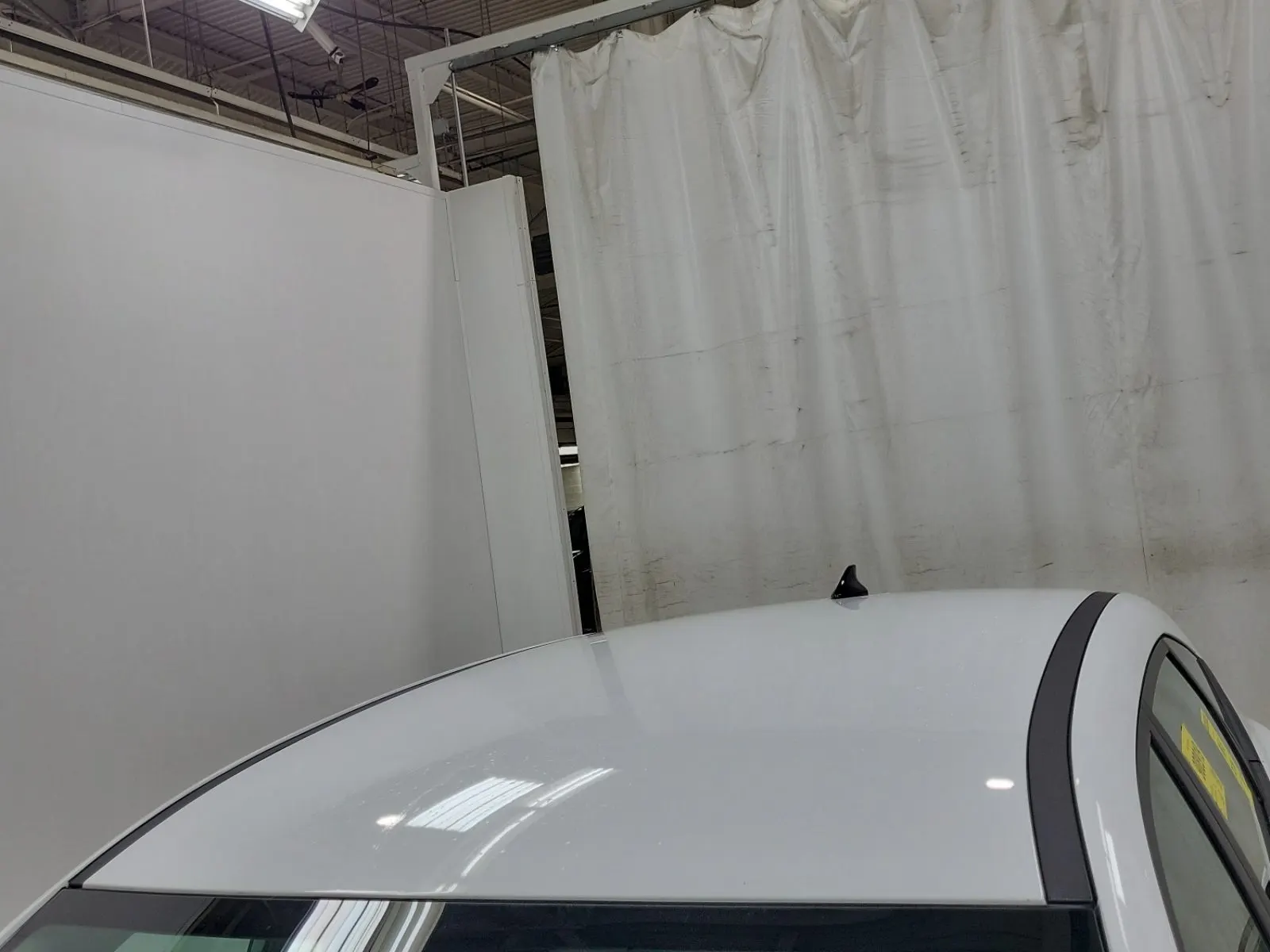 Exterior Roof Photo