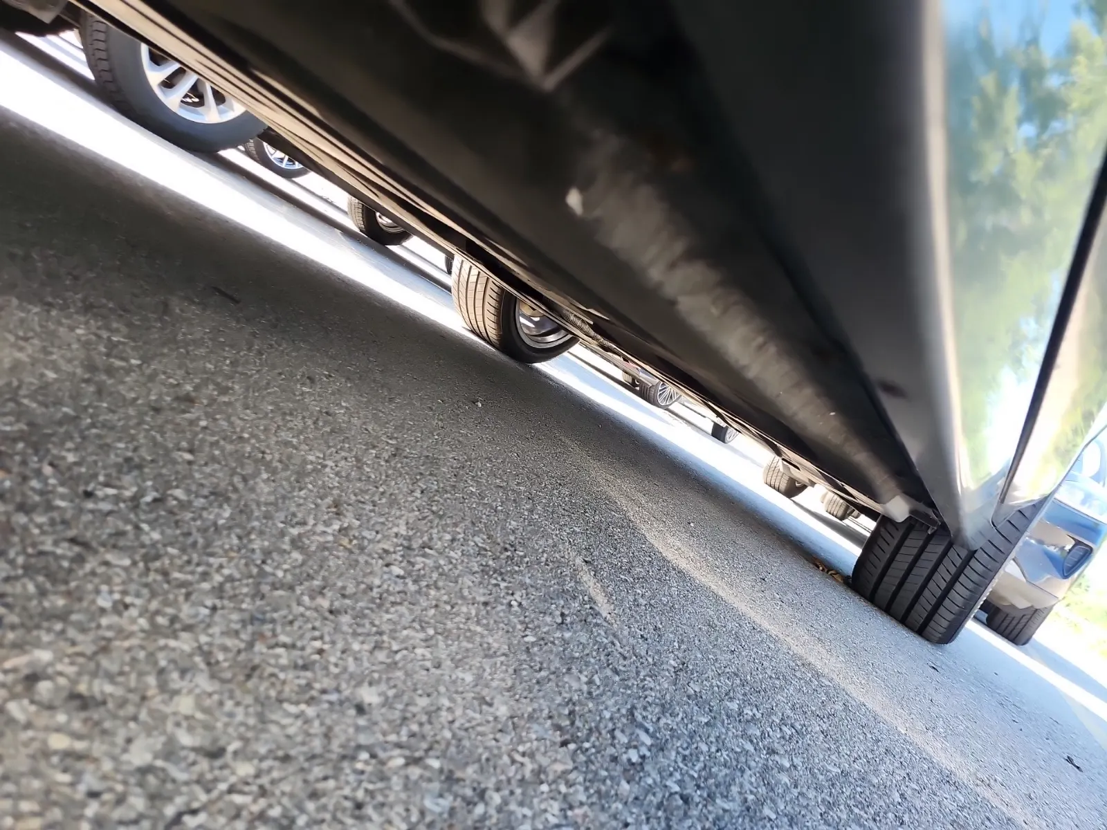 Undercarriage - Driver Photo