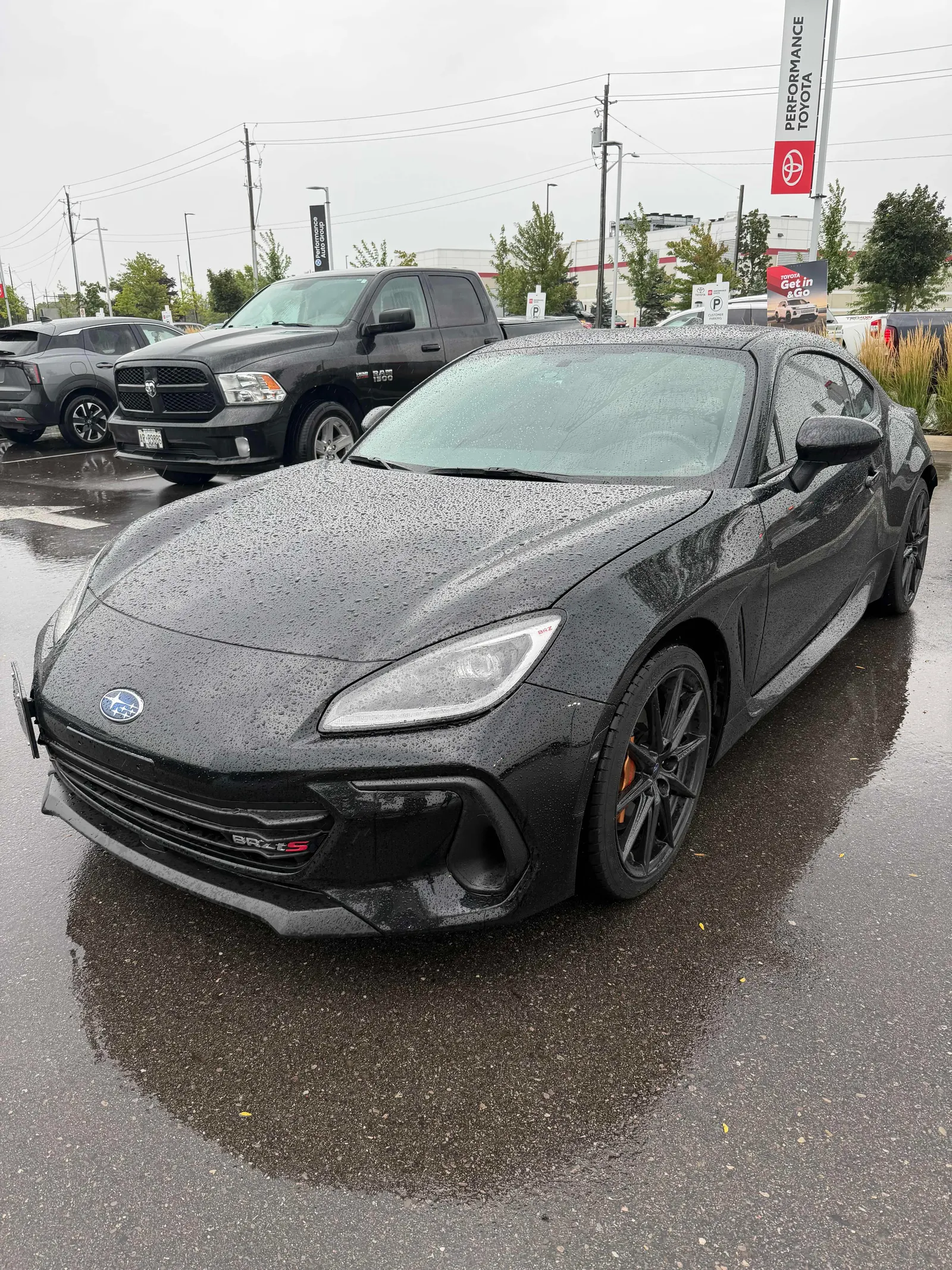 3/4 Front (Main image)