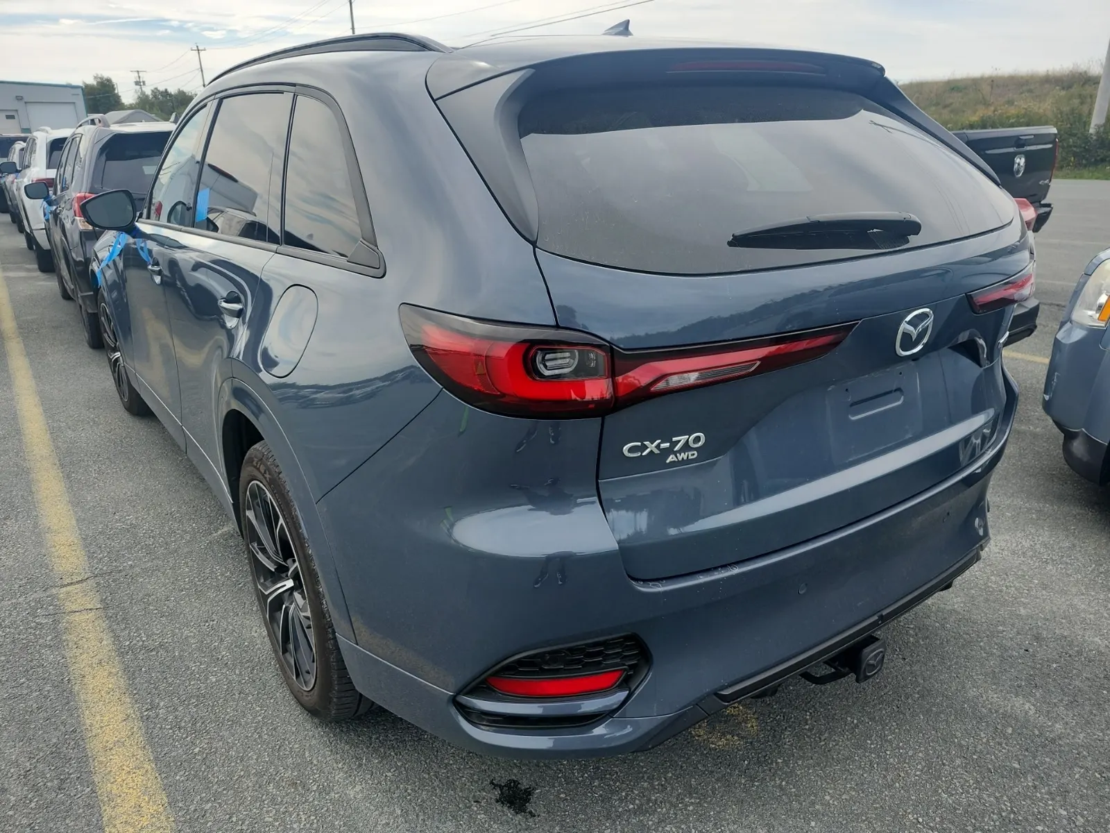Driver Rear 3/4 Photo
