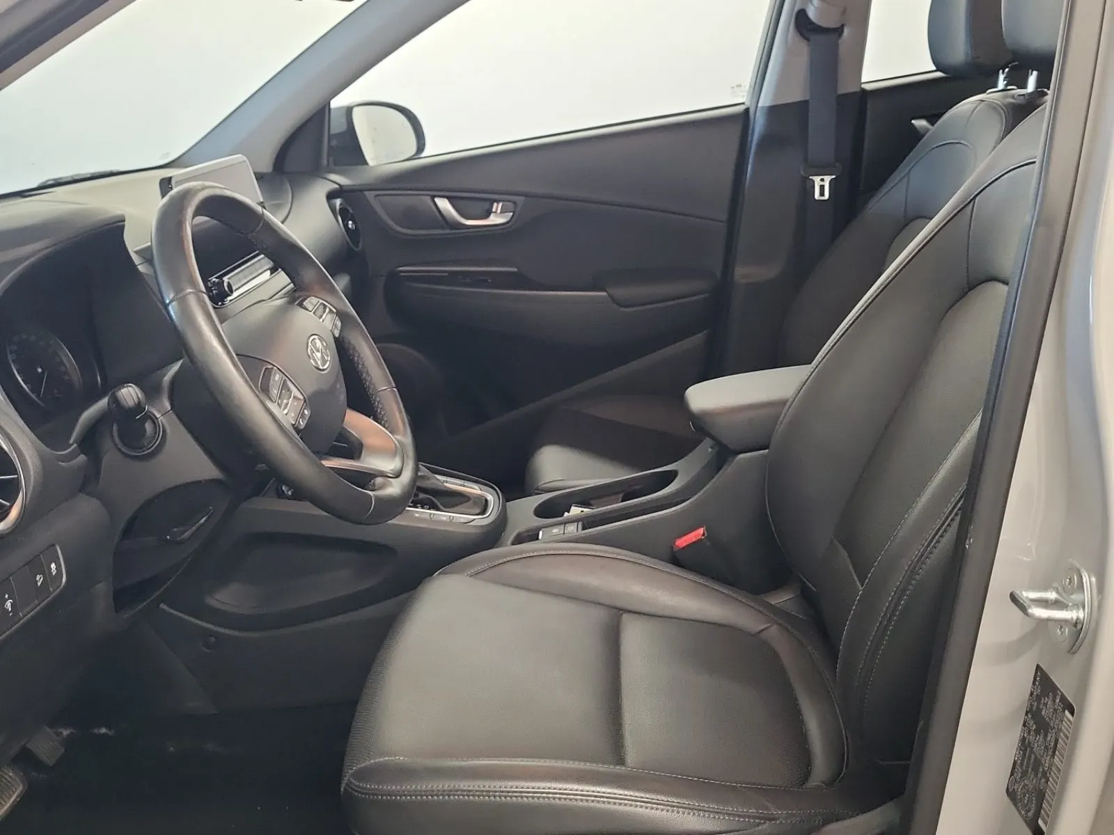 Front Interior Photo