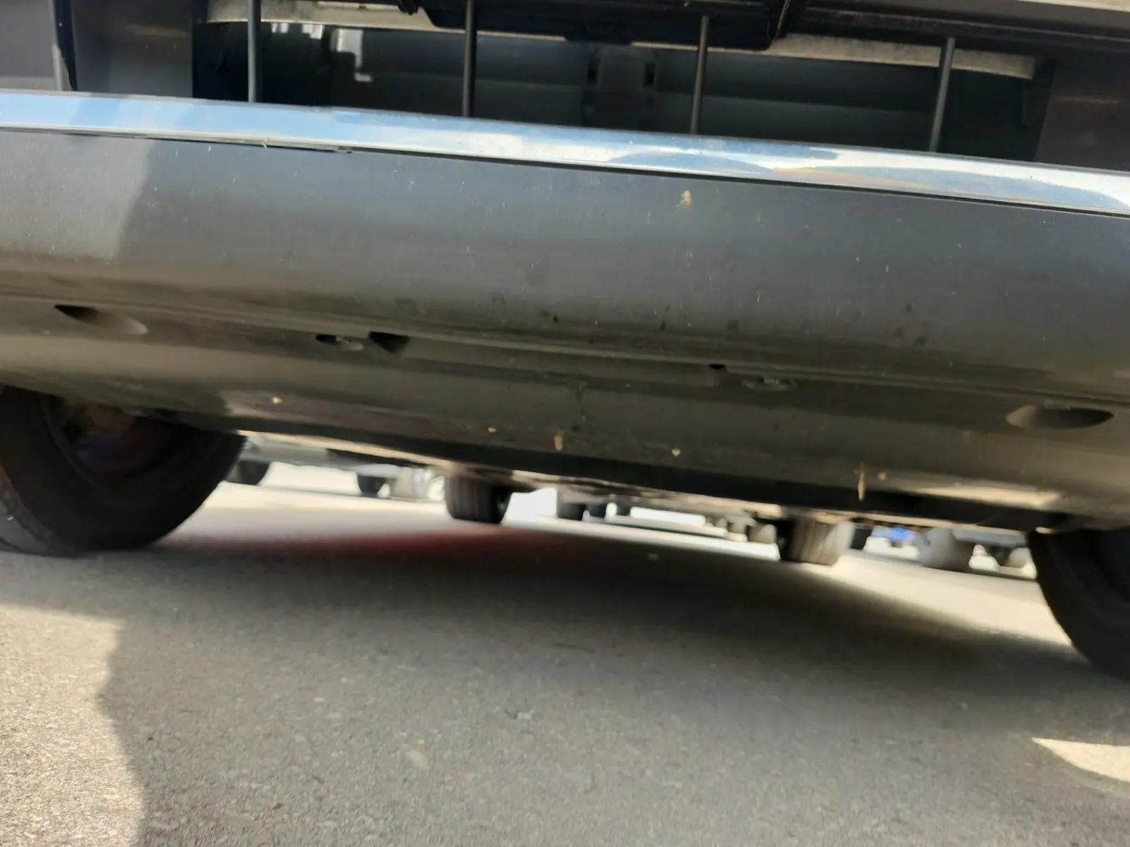 Undercarriage - Front Photo