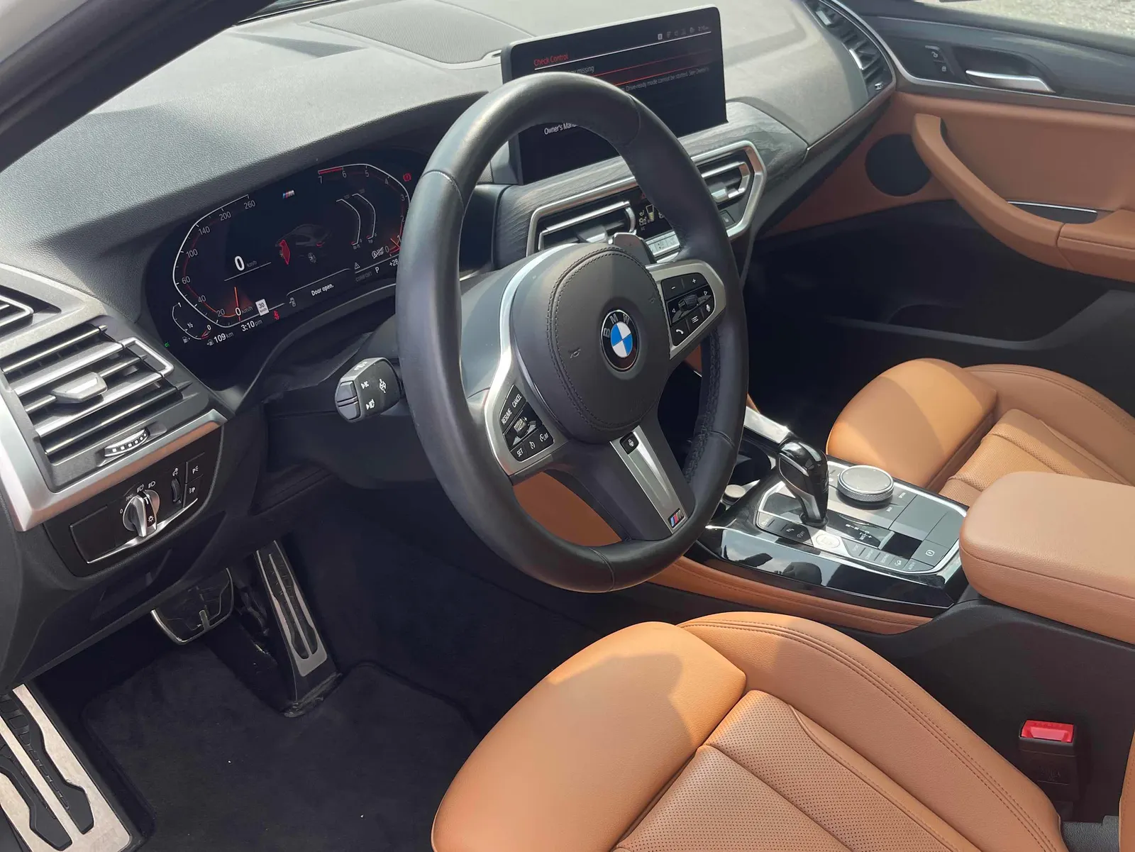 Interior driver side