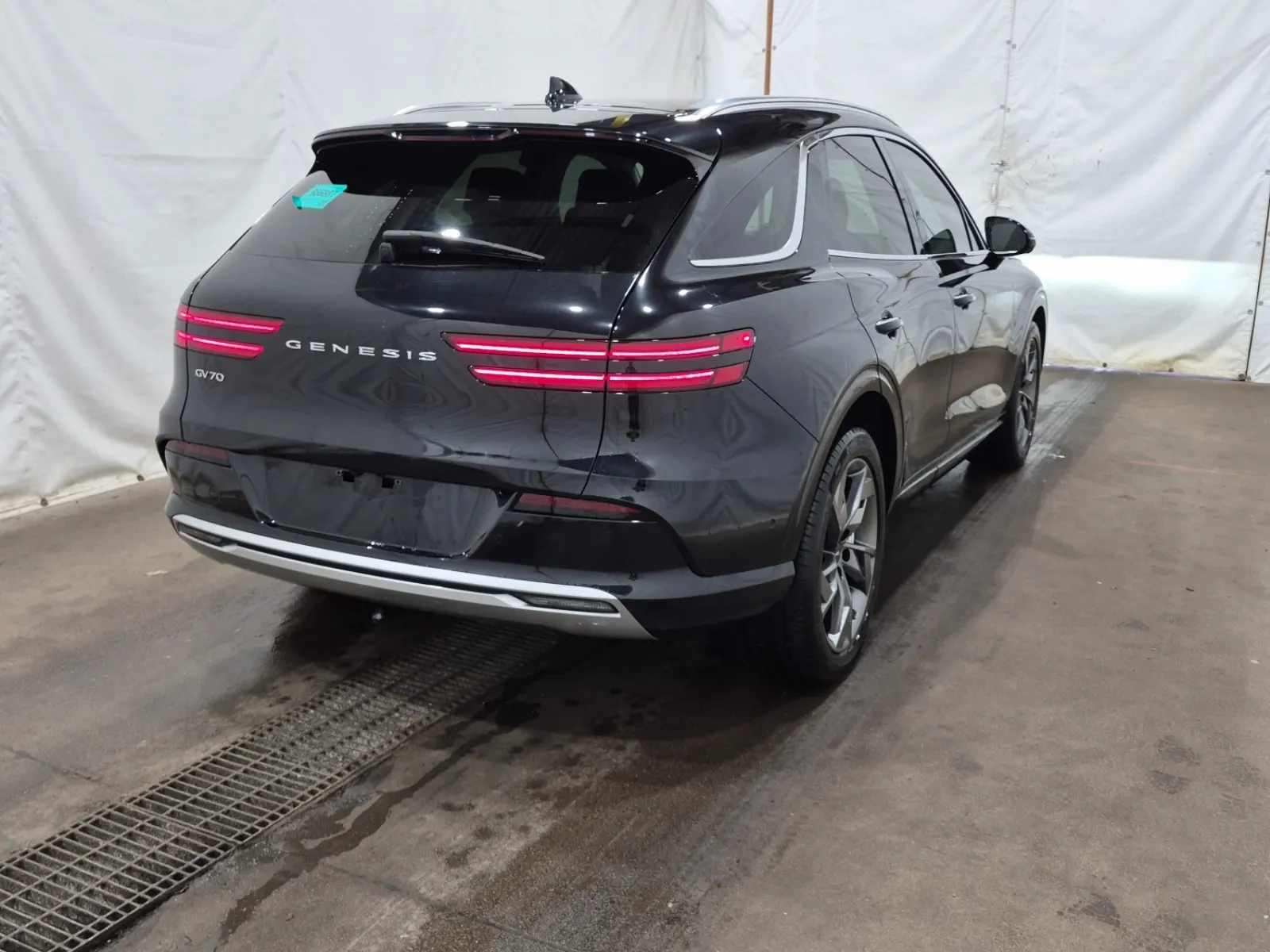 Passenger Rear 3/4 Photo