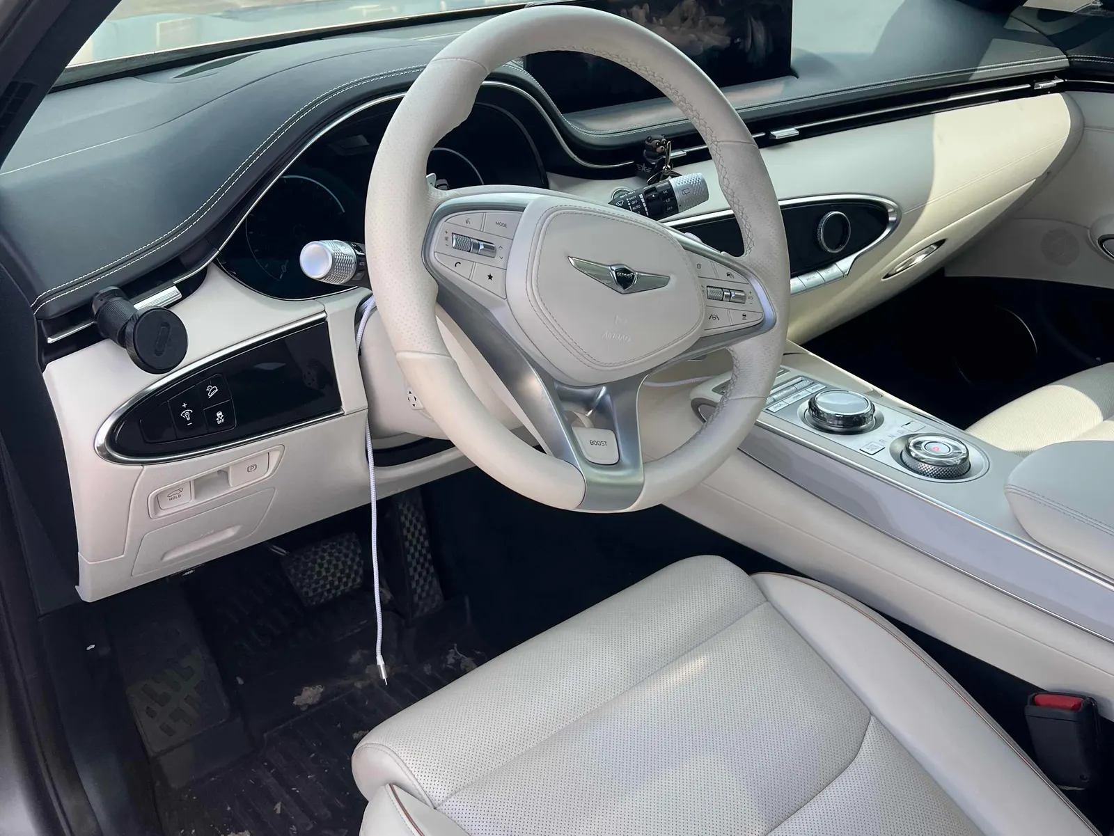 Interior driver side