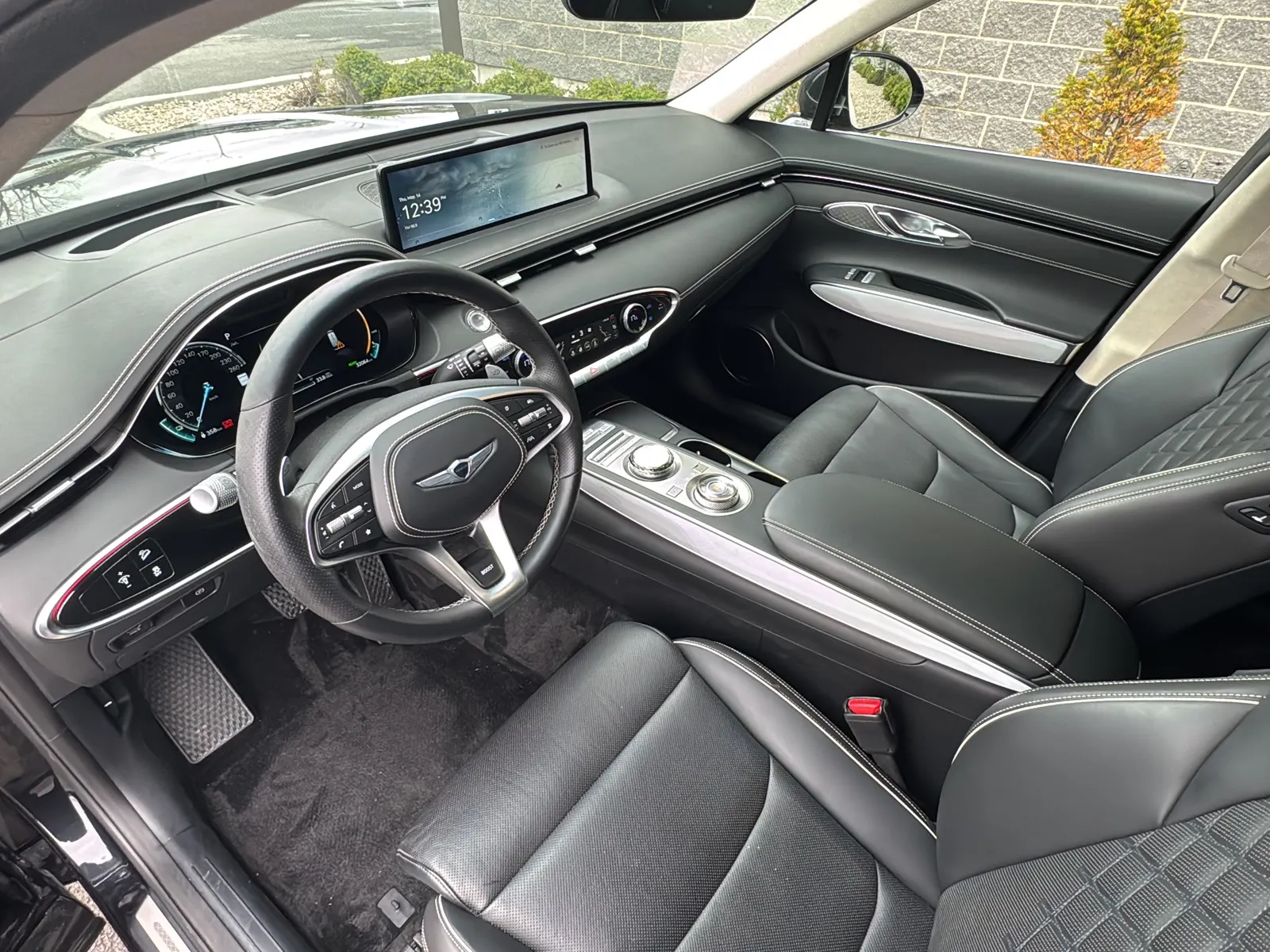 Interior driver side