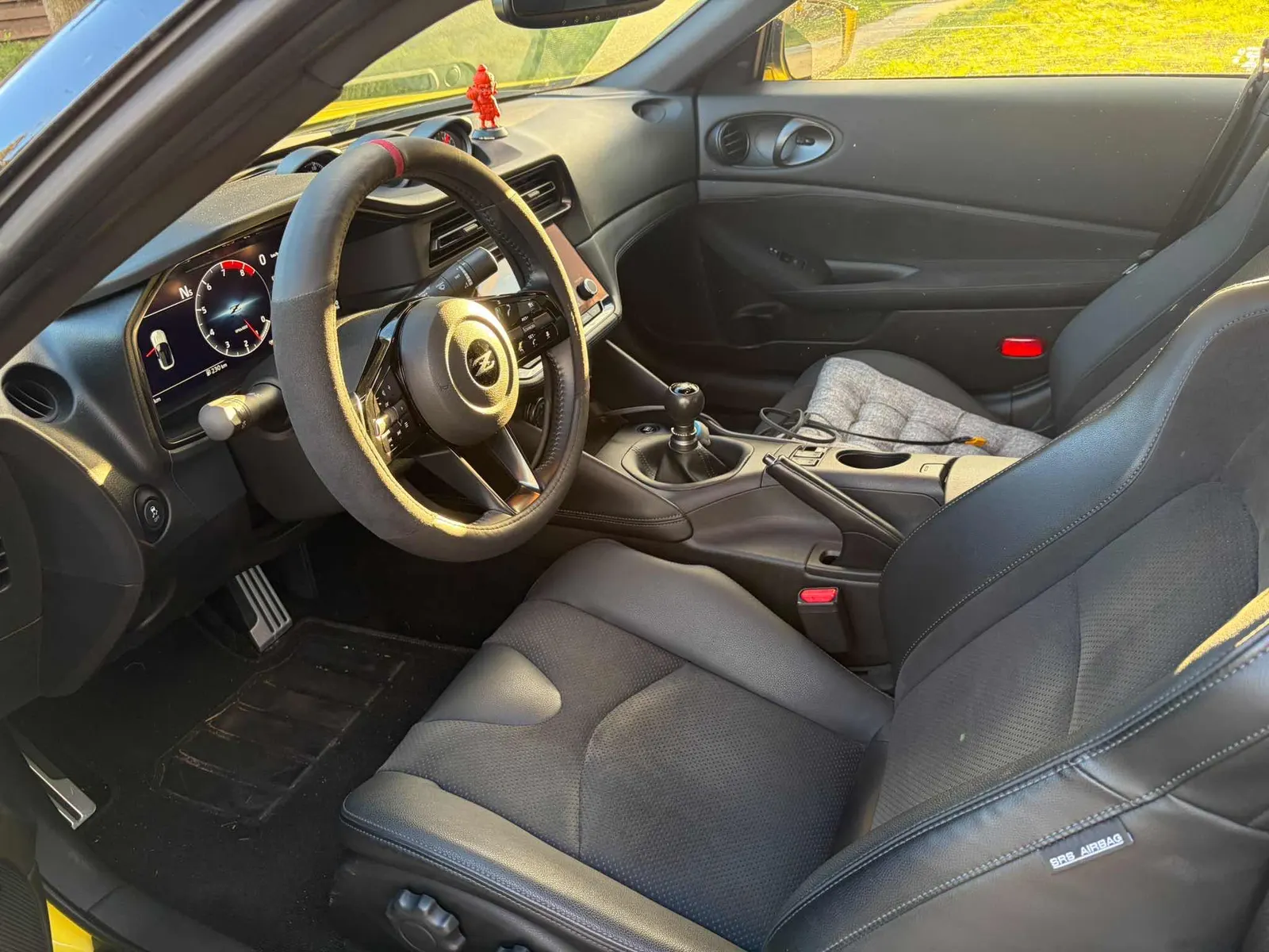 Interior driver side