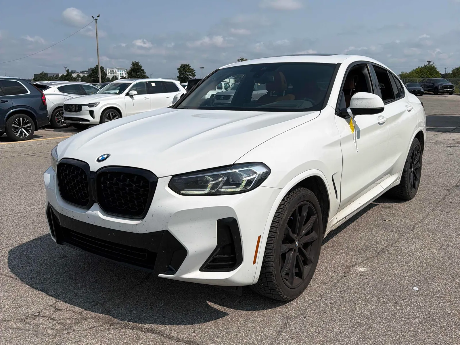 2023 BMW X4